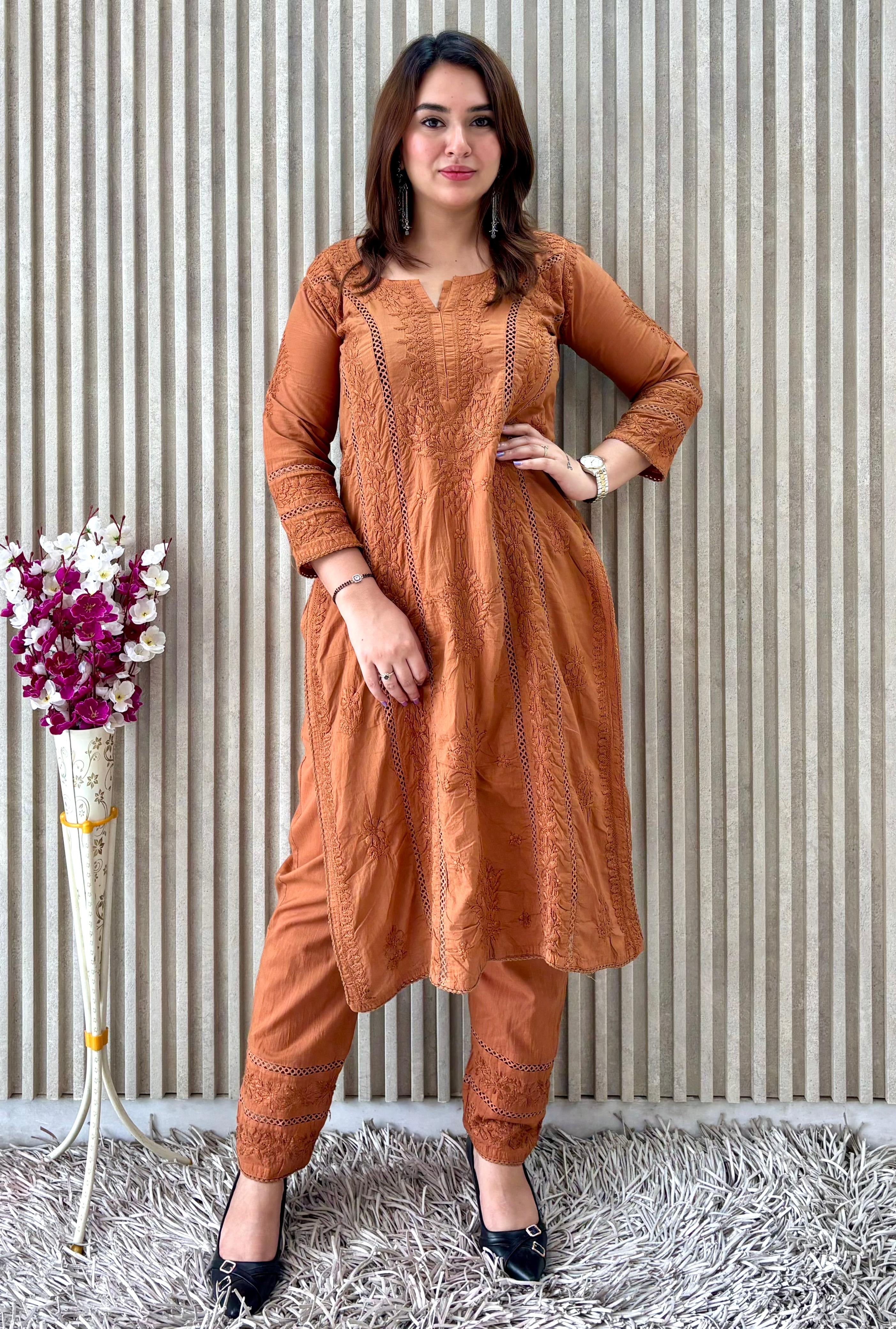 Iddat Handcrafted Edition Mul front Jaal Article