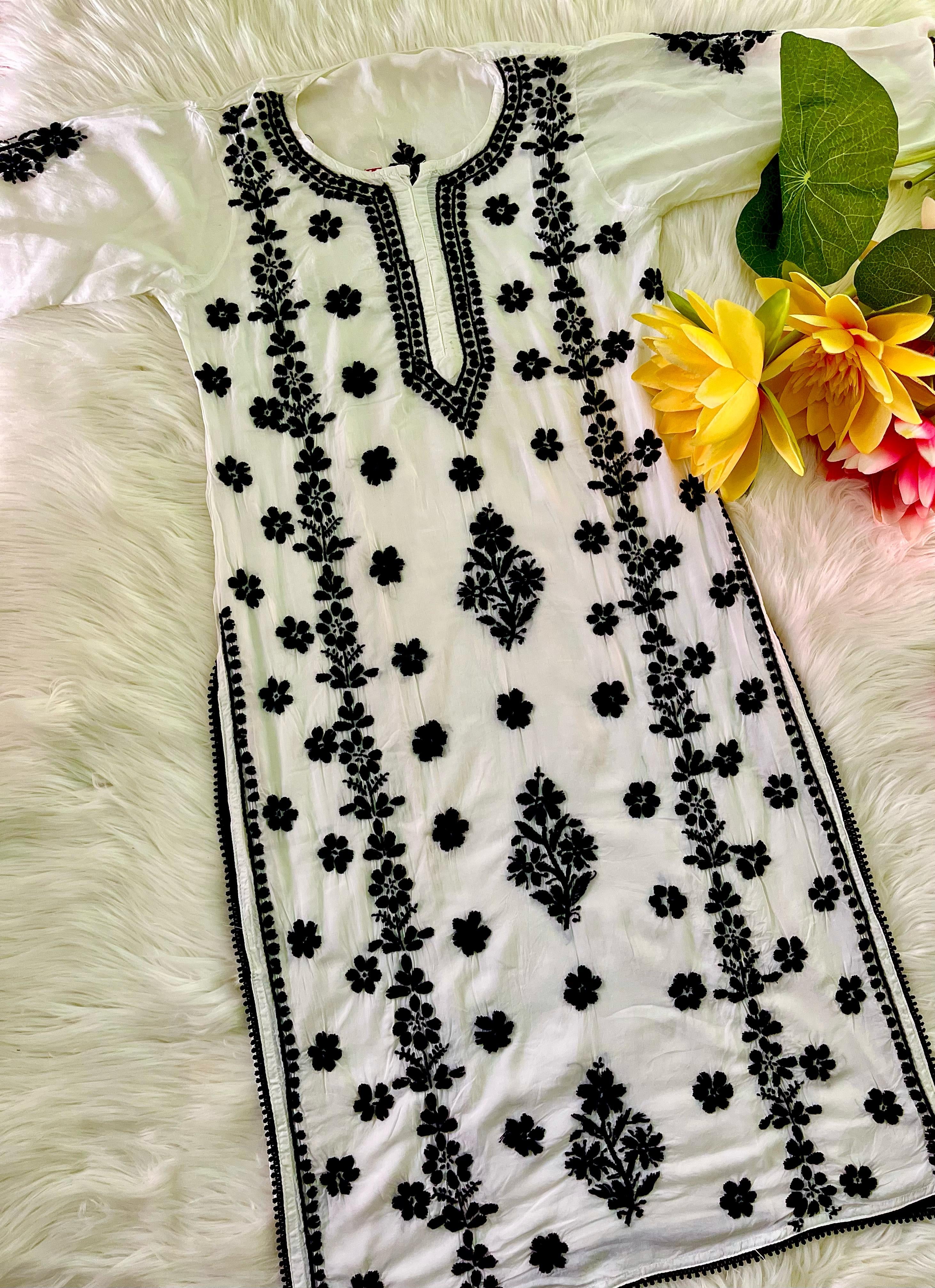 Anaya White Modal Set