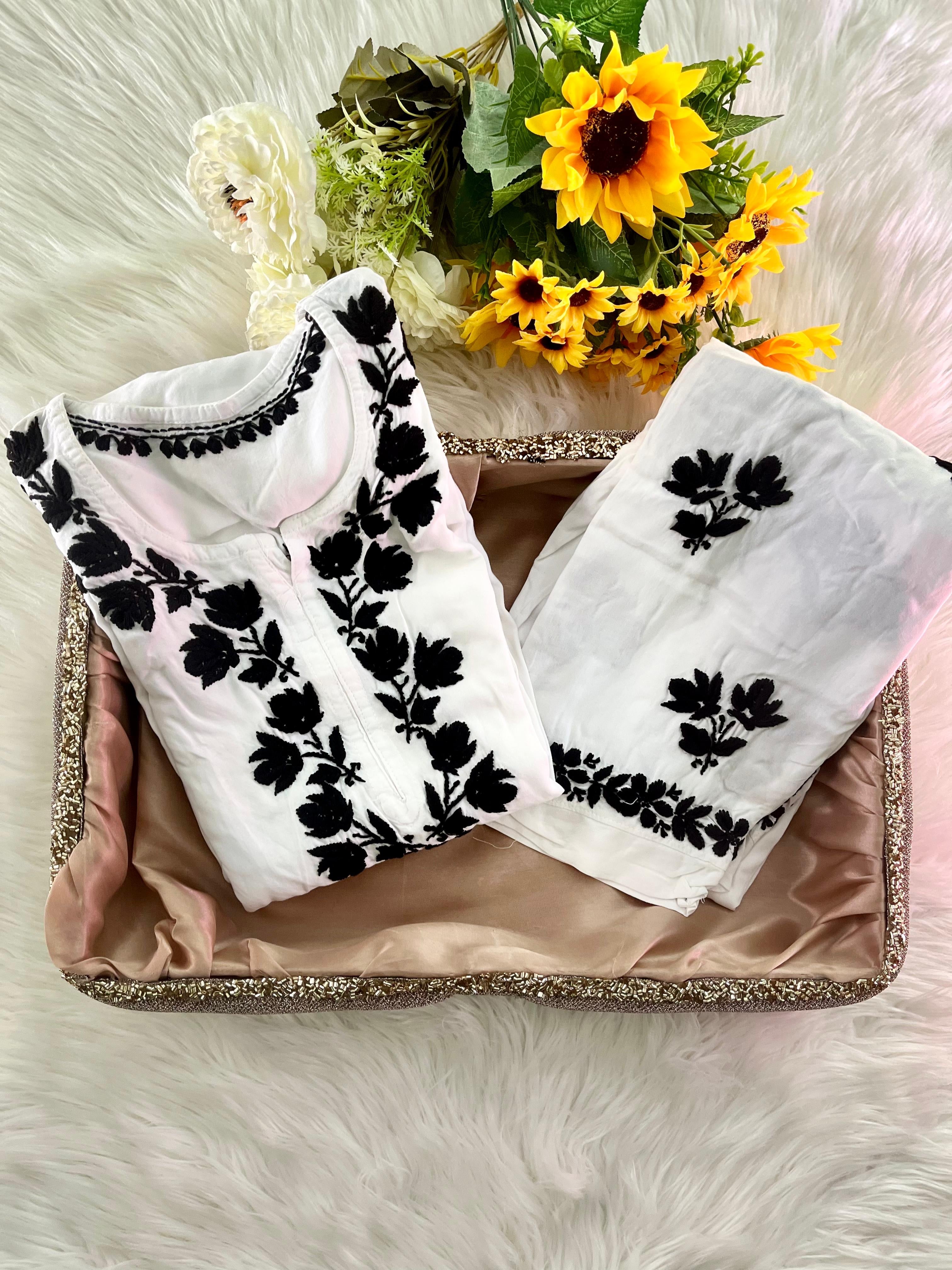 New era of chikankari Threads Set