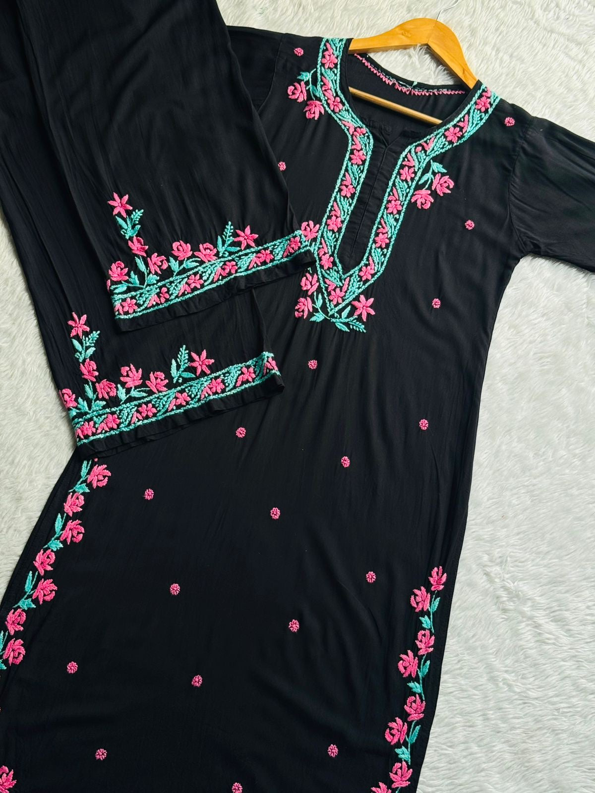 Modal Dual thread soft kurta set
