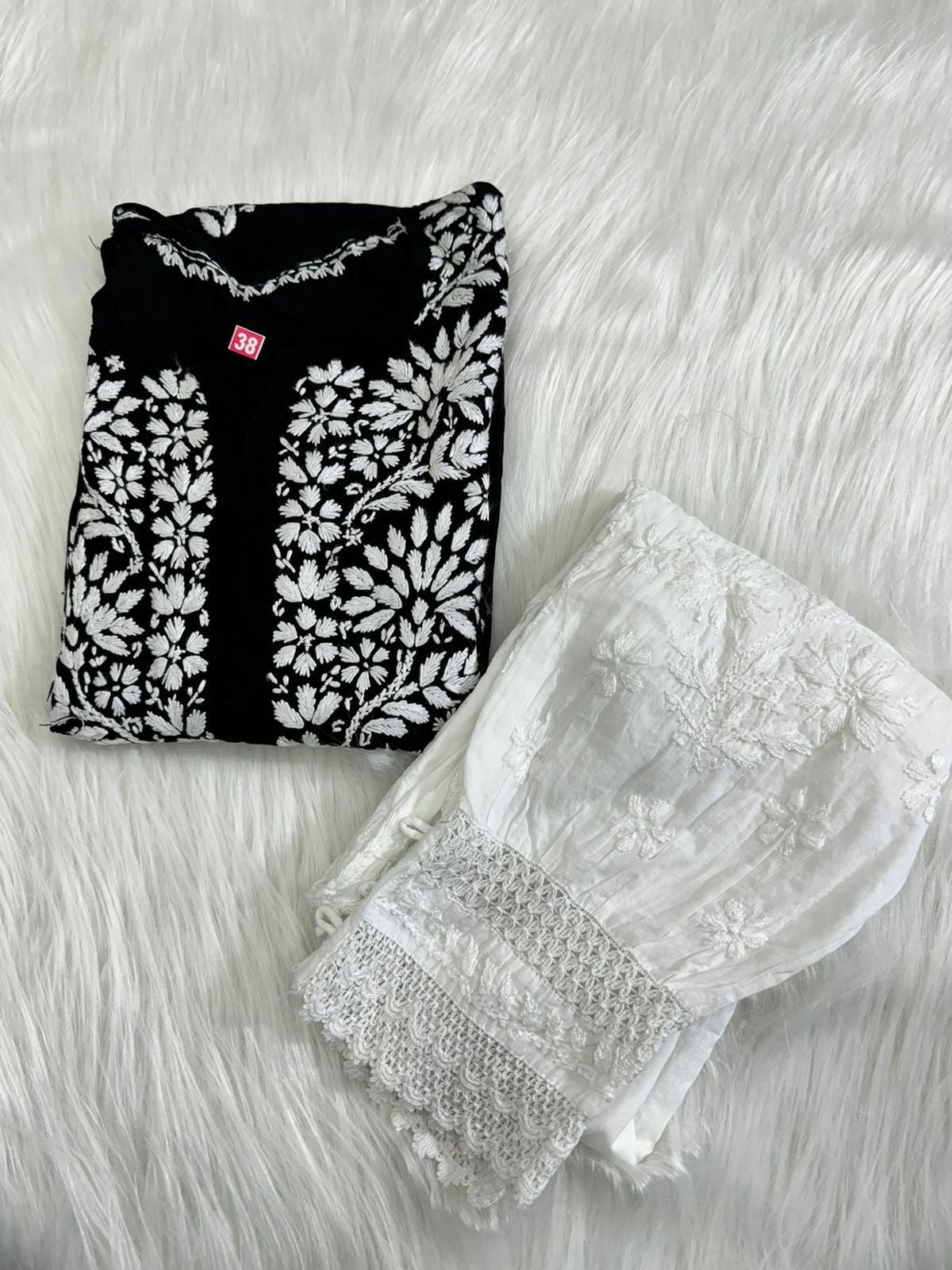 Heavy Rayon chikankari kurti - chikankariofficial