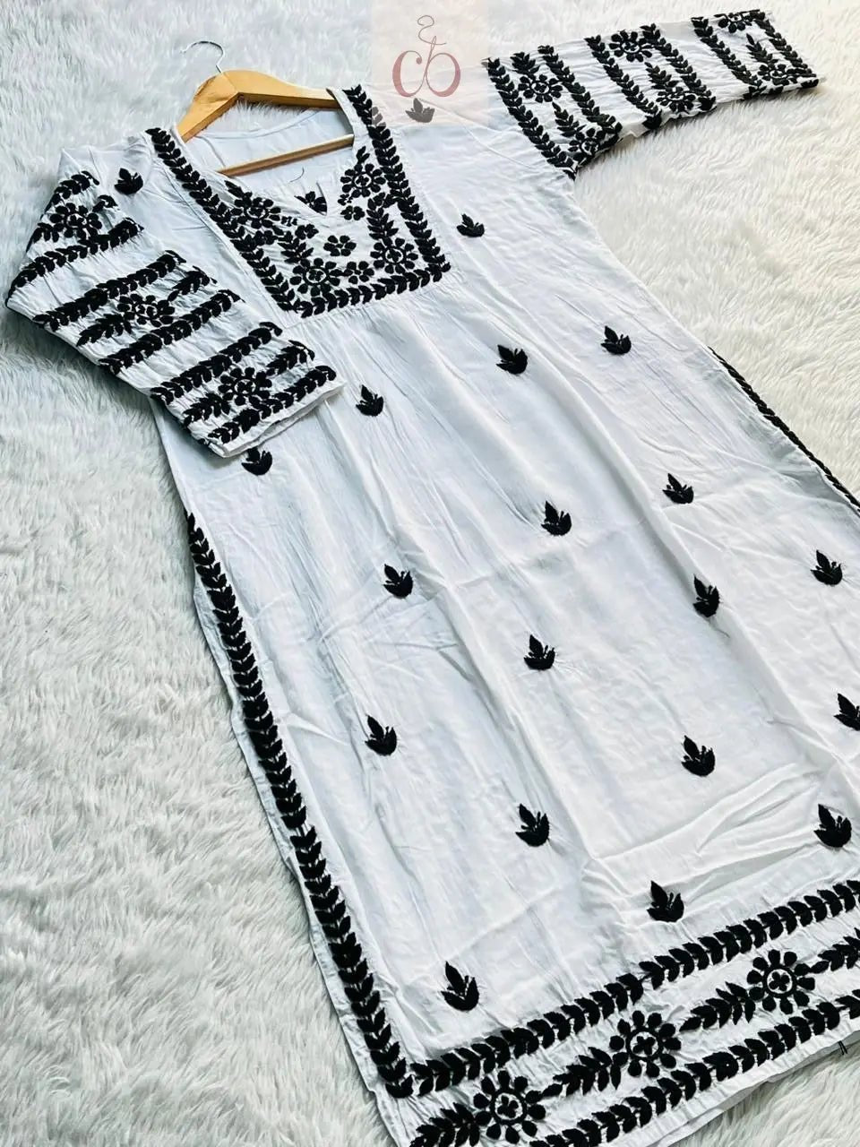 premium beautiful modal bangle work kurti - chikankariofficial
