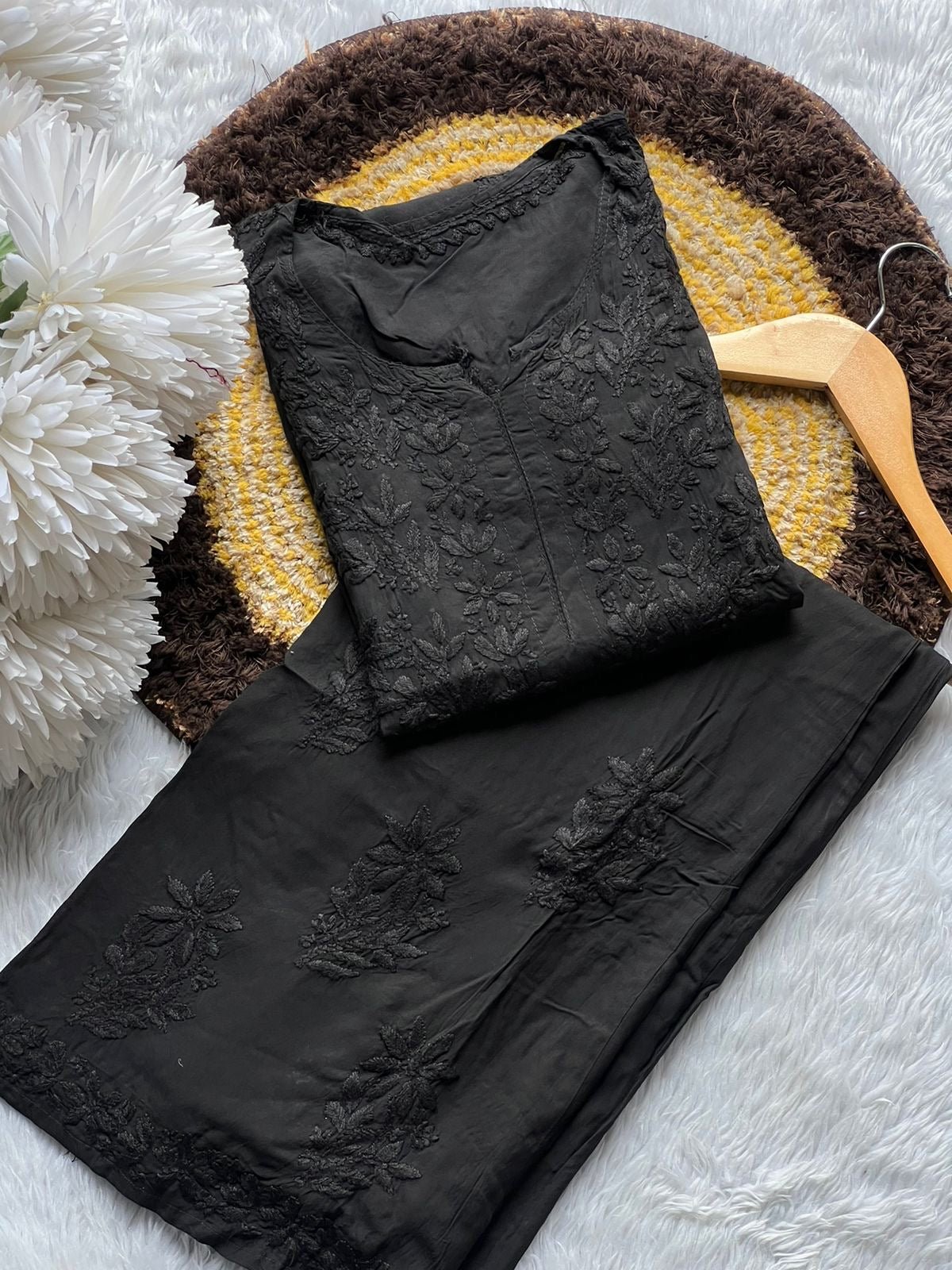 Premium Modal Cotton Beautiful Set - chikankariofficial