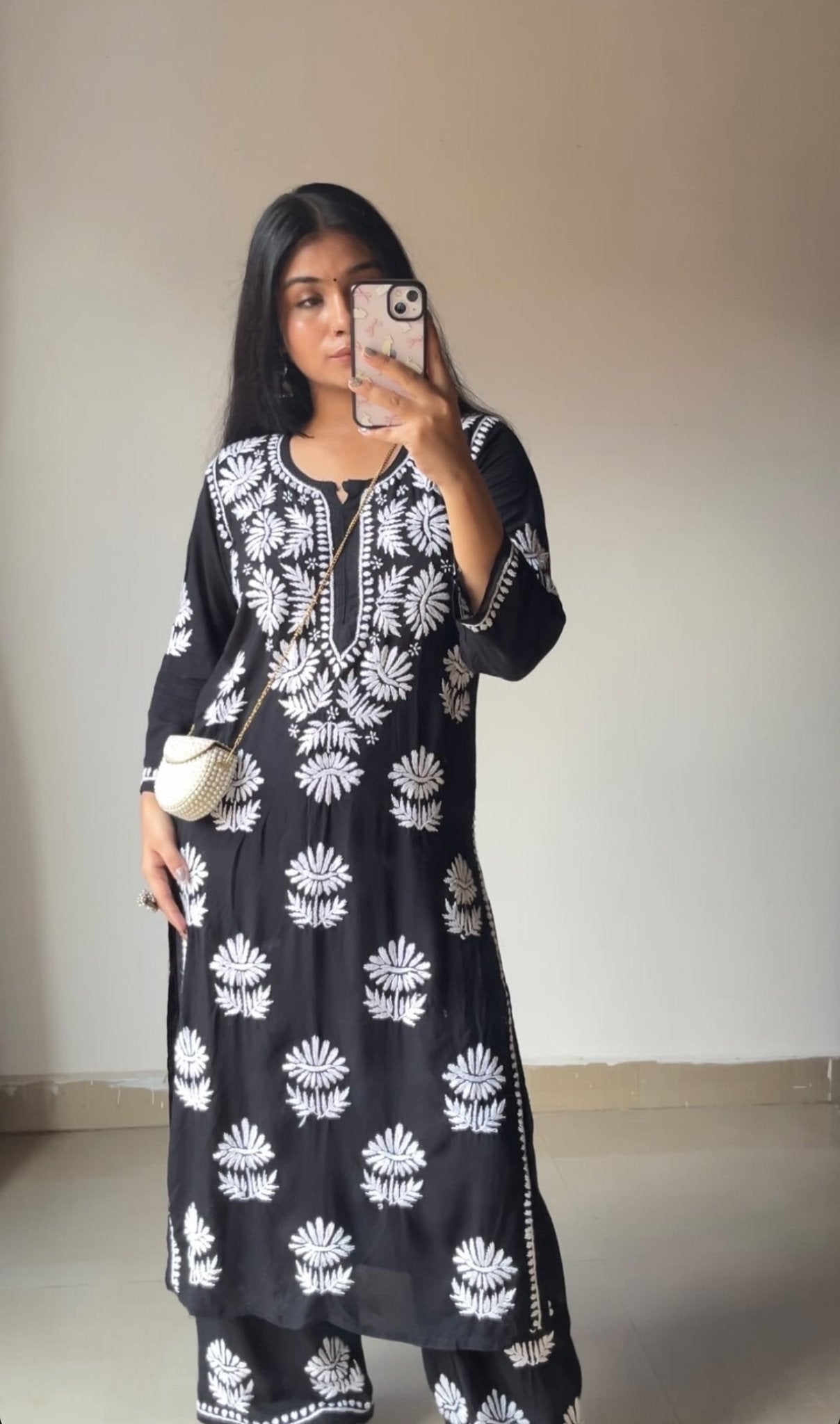 100% Authentic Chikankari Hand Self Embroidery By our professional Characters - Chikankari official