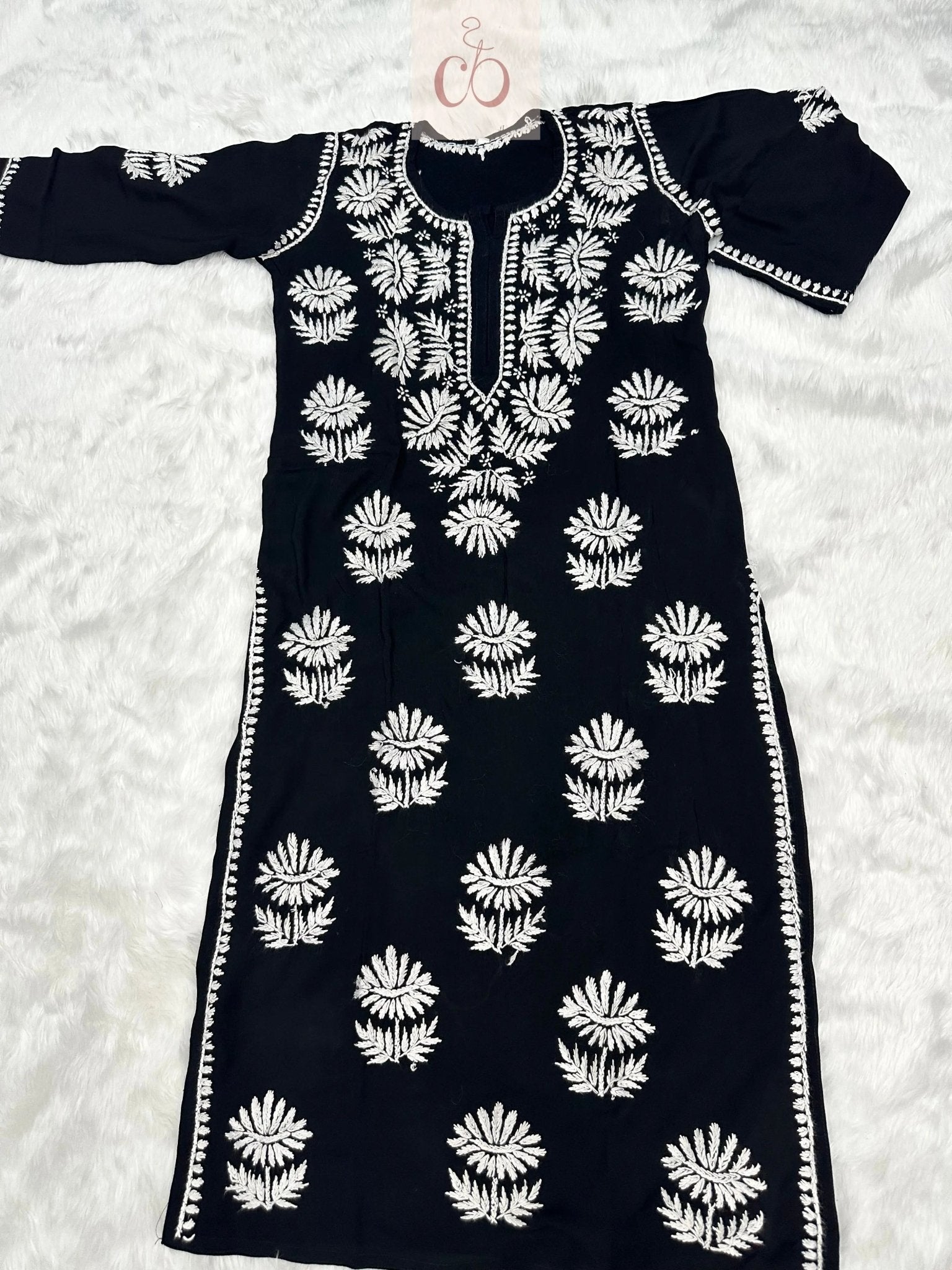 100% Authentic Chikankari Hand Self Embroidery By our professional Characters - chikankariofficial