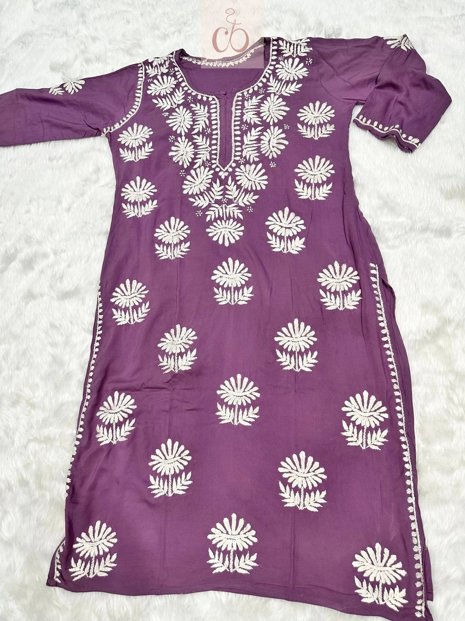 100% Authentic Chikankari Hand Self Embroidery By our professional Characters - Chikankari official