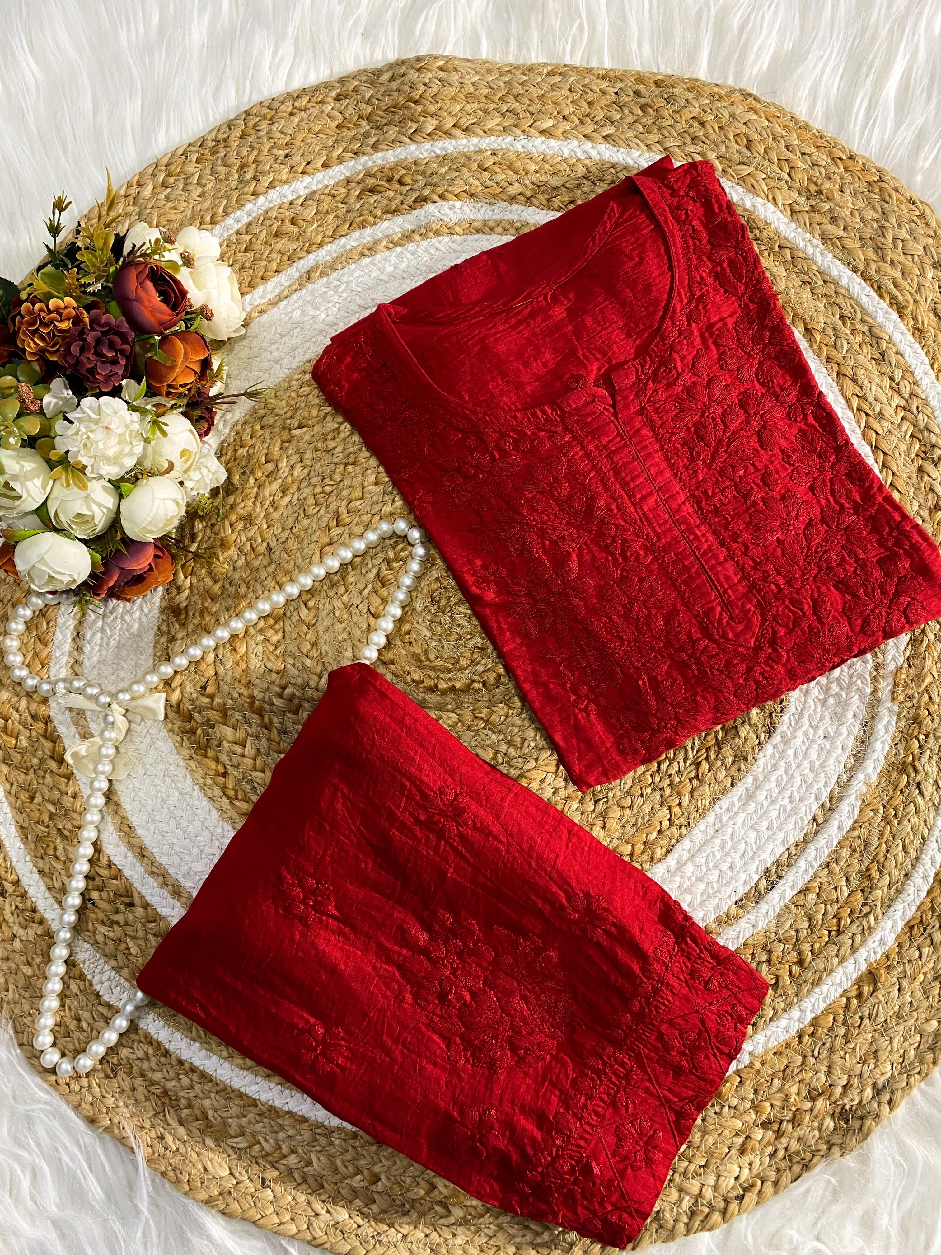 38 / red