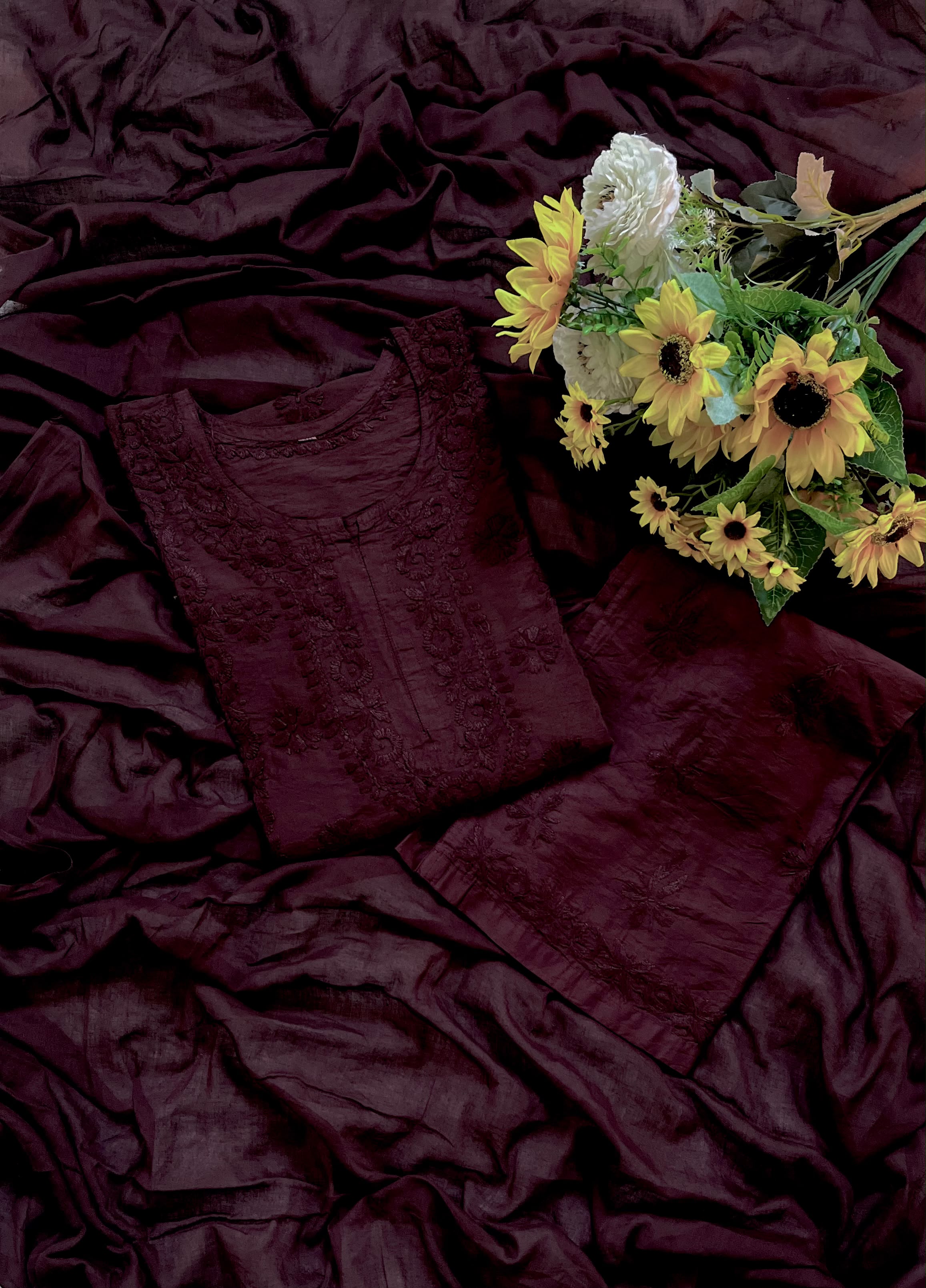 38 / dark maroon