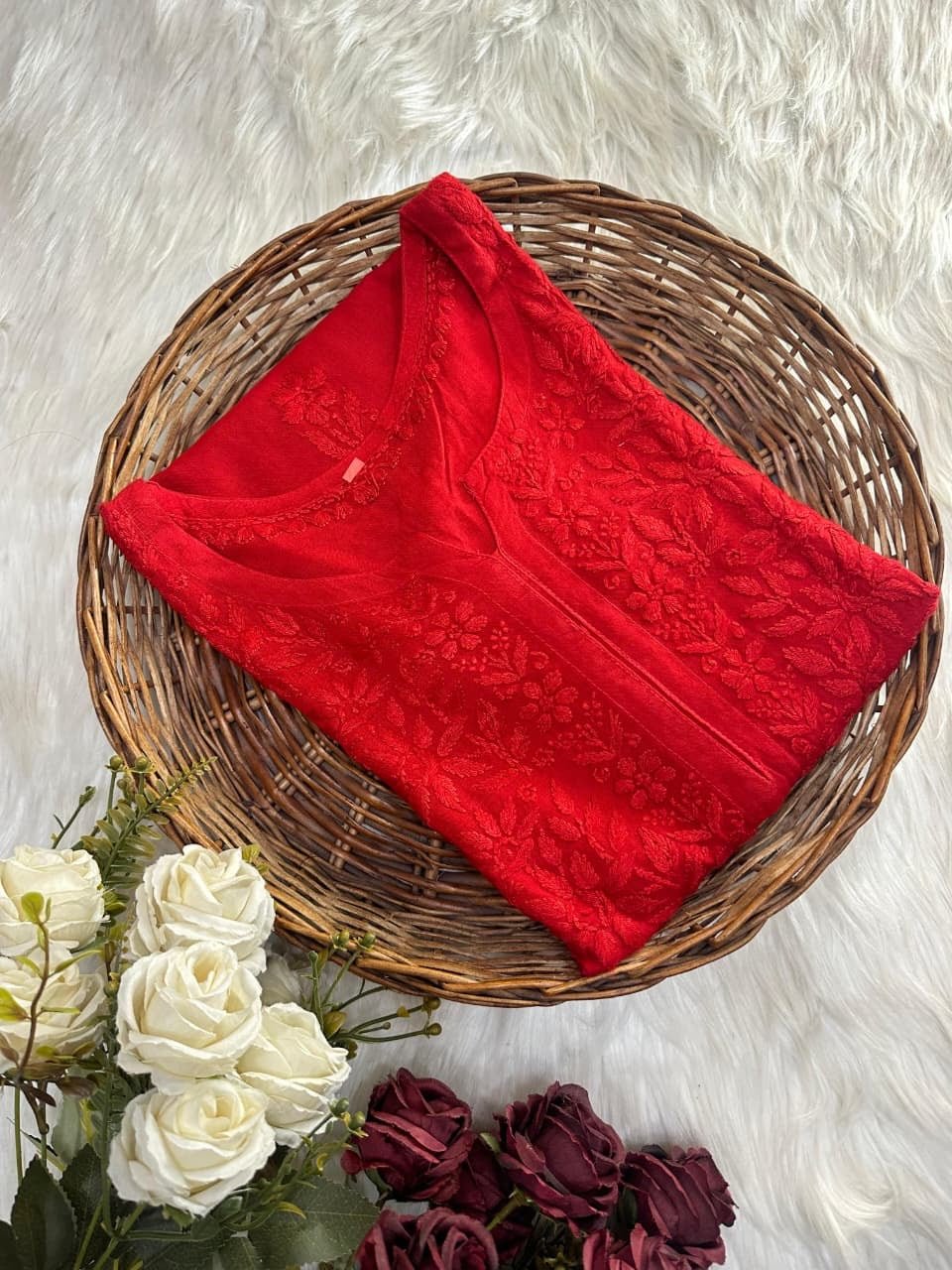 36 / red