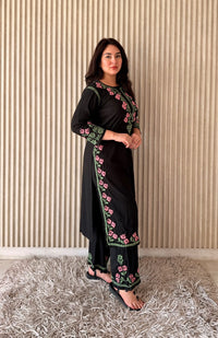 Black Multi thread Rose Kurta & Plazzo