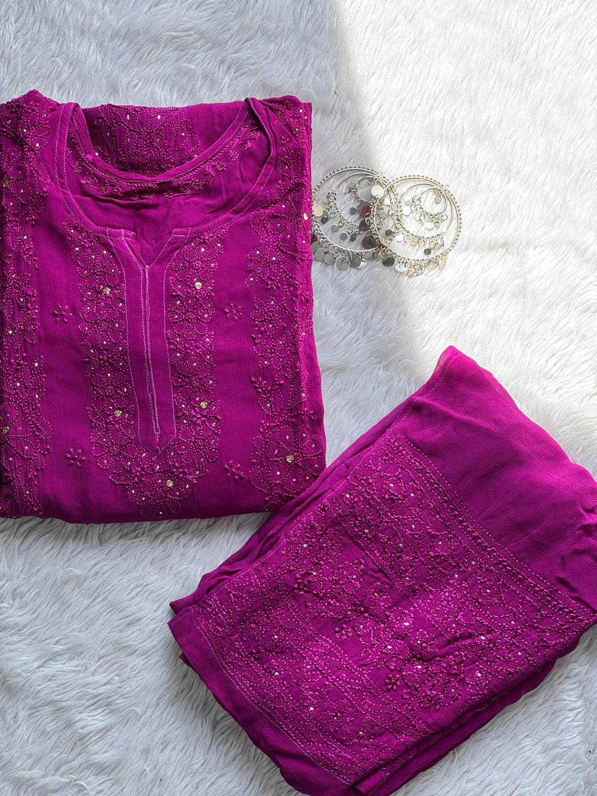 38 / purple