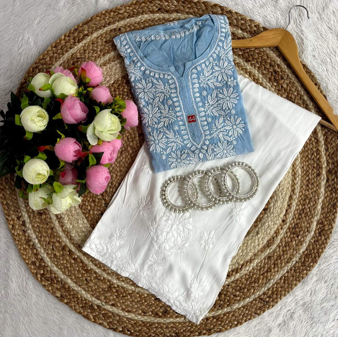 Ghasspatti thread work muslin short Top