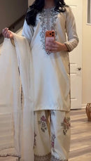 Pakistani 3pc White Bird Suit Set - Chikankari official