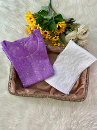 Chanderi Boota Gown Golden Bindi