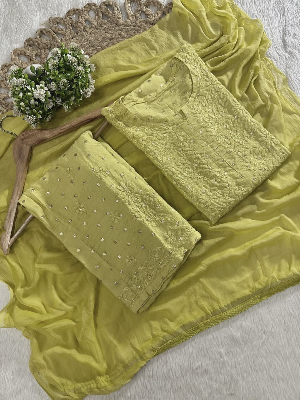 Chanderi Bindi 3pc Soft Sparkle