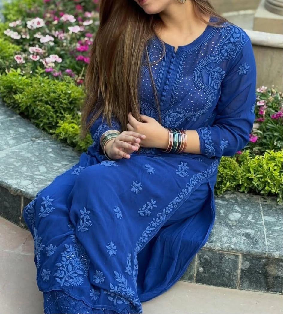 Muqaish Gala Jaal Viscose Kurti Set