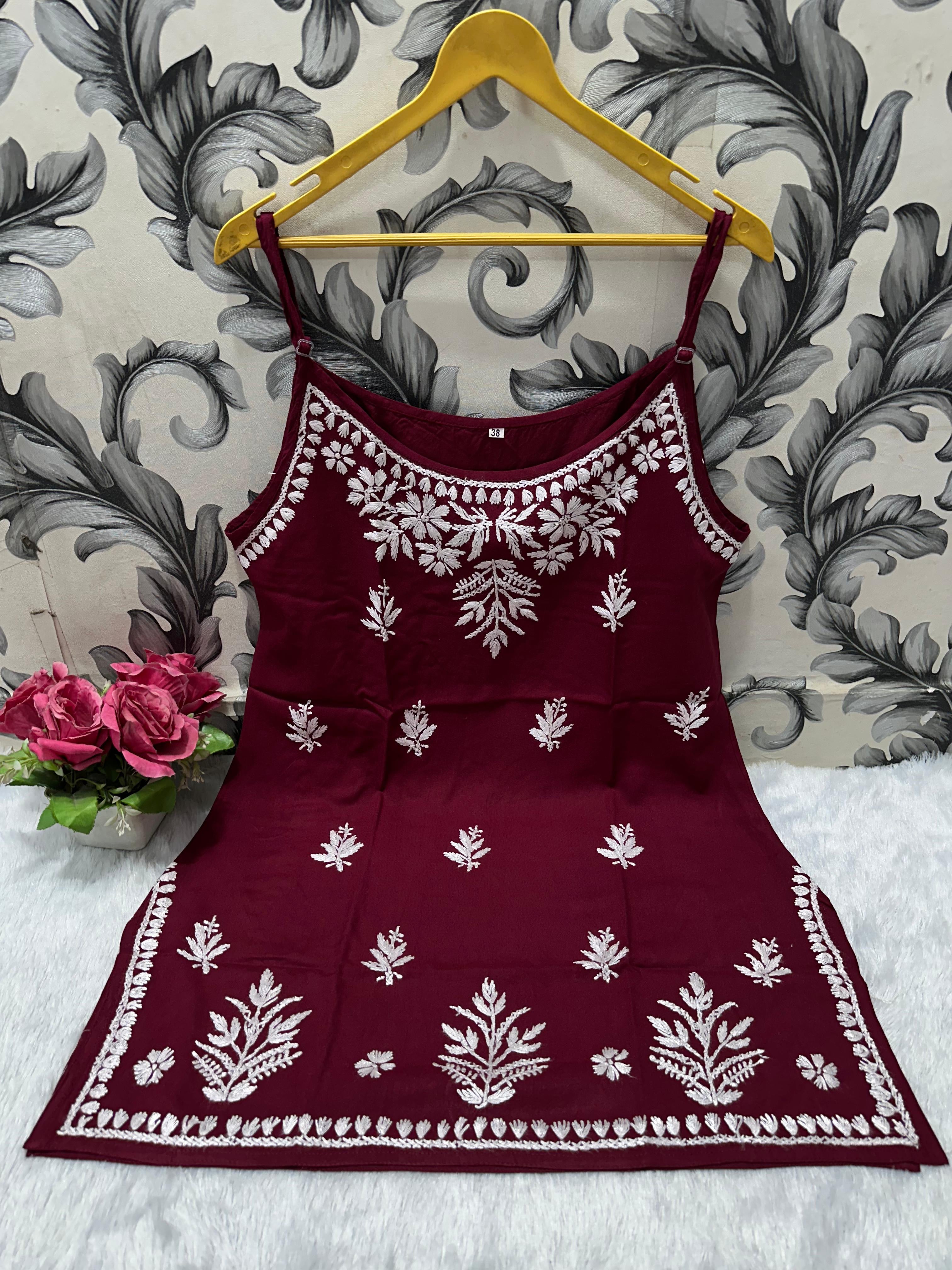 Noodle starp short Chikankari Kurti