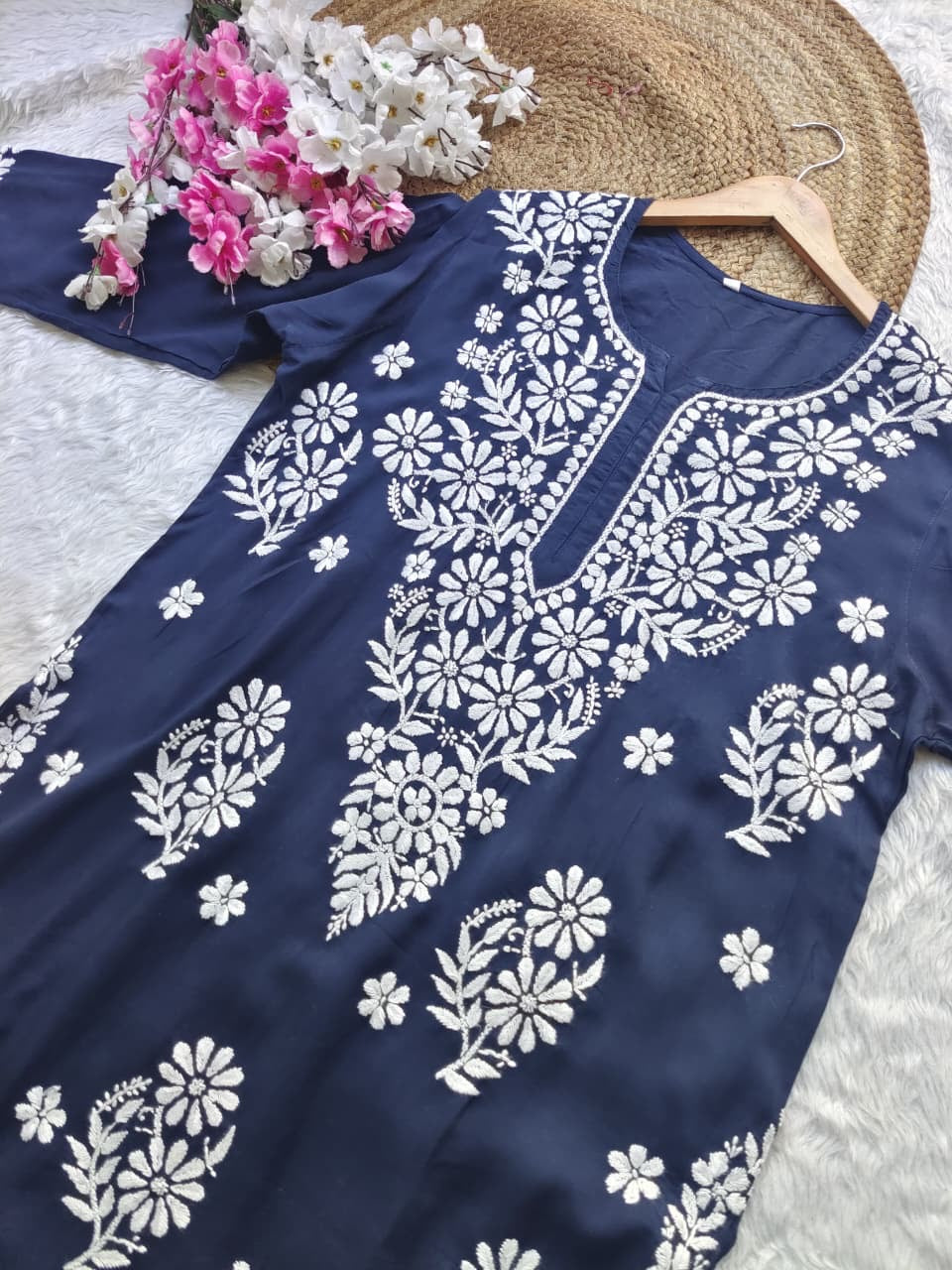 Modal Premium chikankari Big Buta Kurta