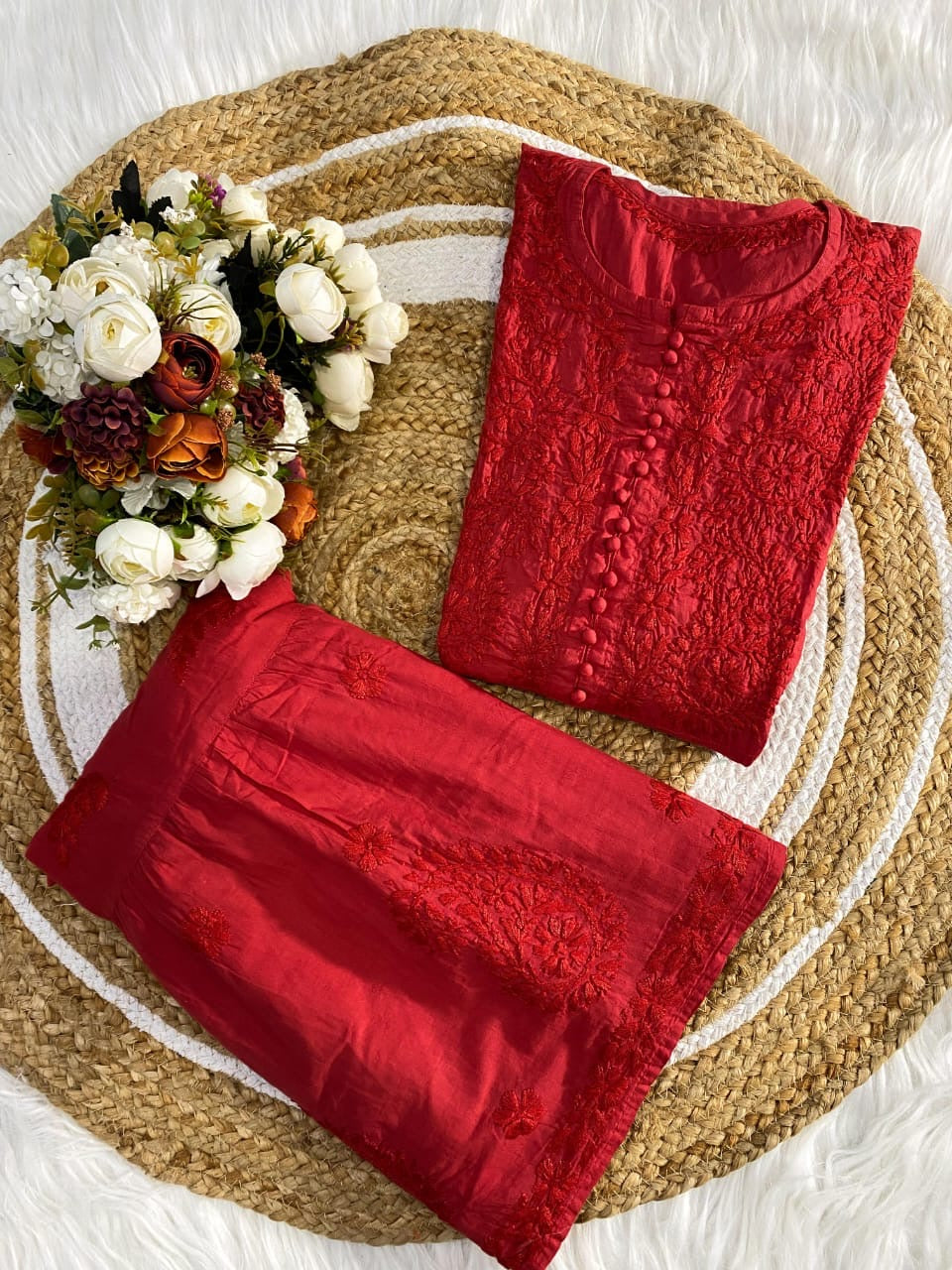 40 / red