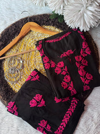 Color thread Rayon Embroidered Kurta