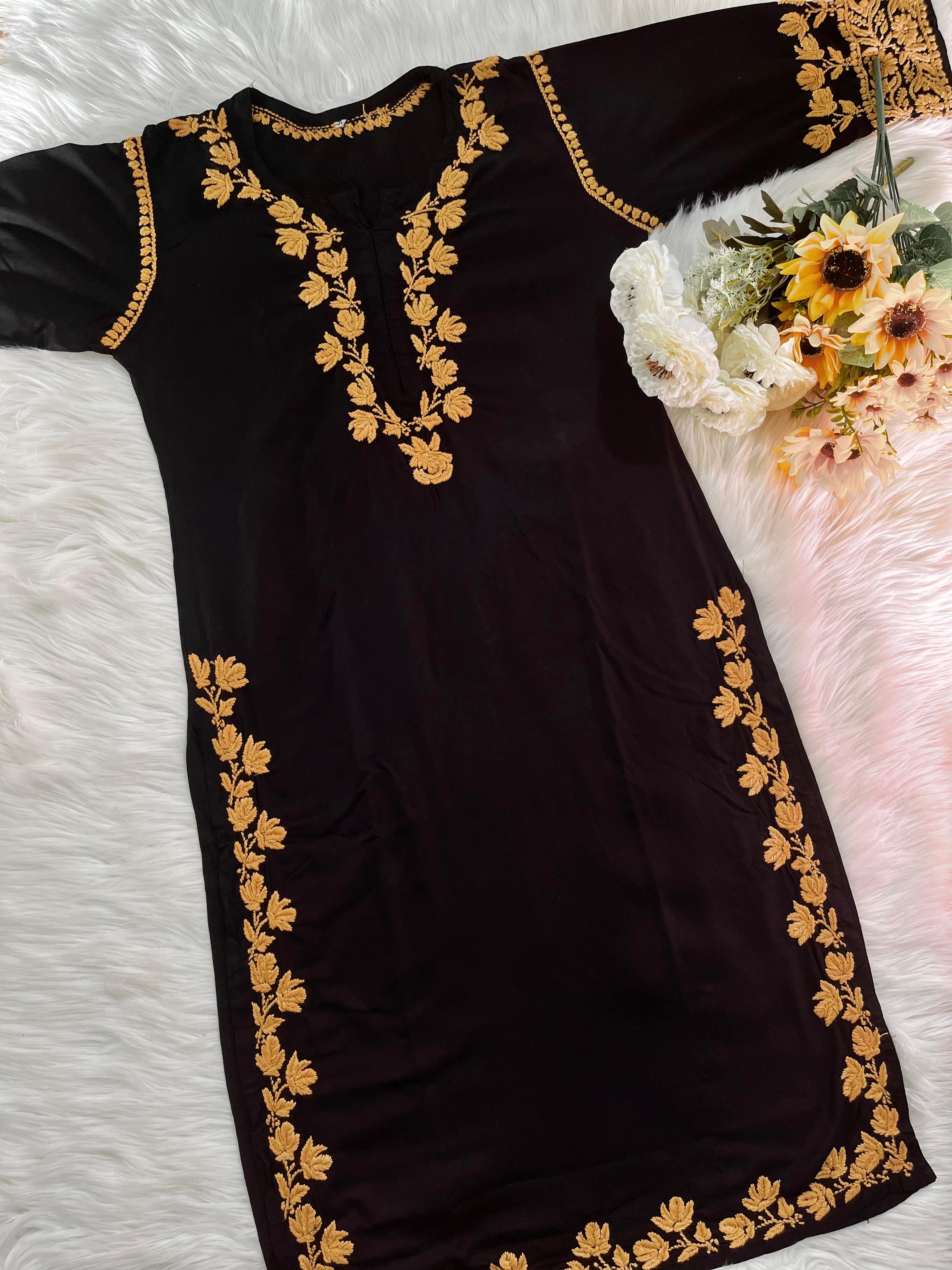 New era of chikankari Threads Set