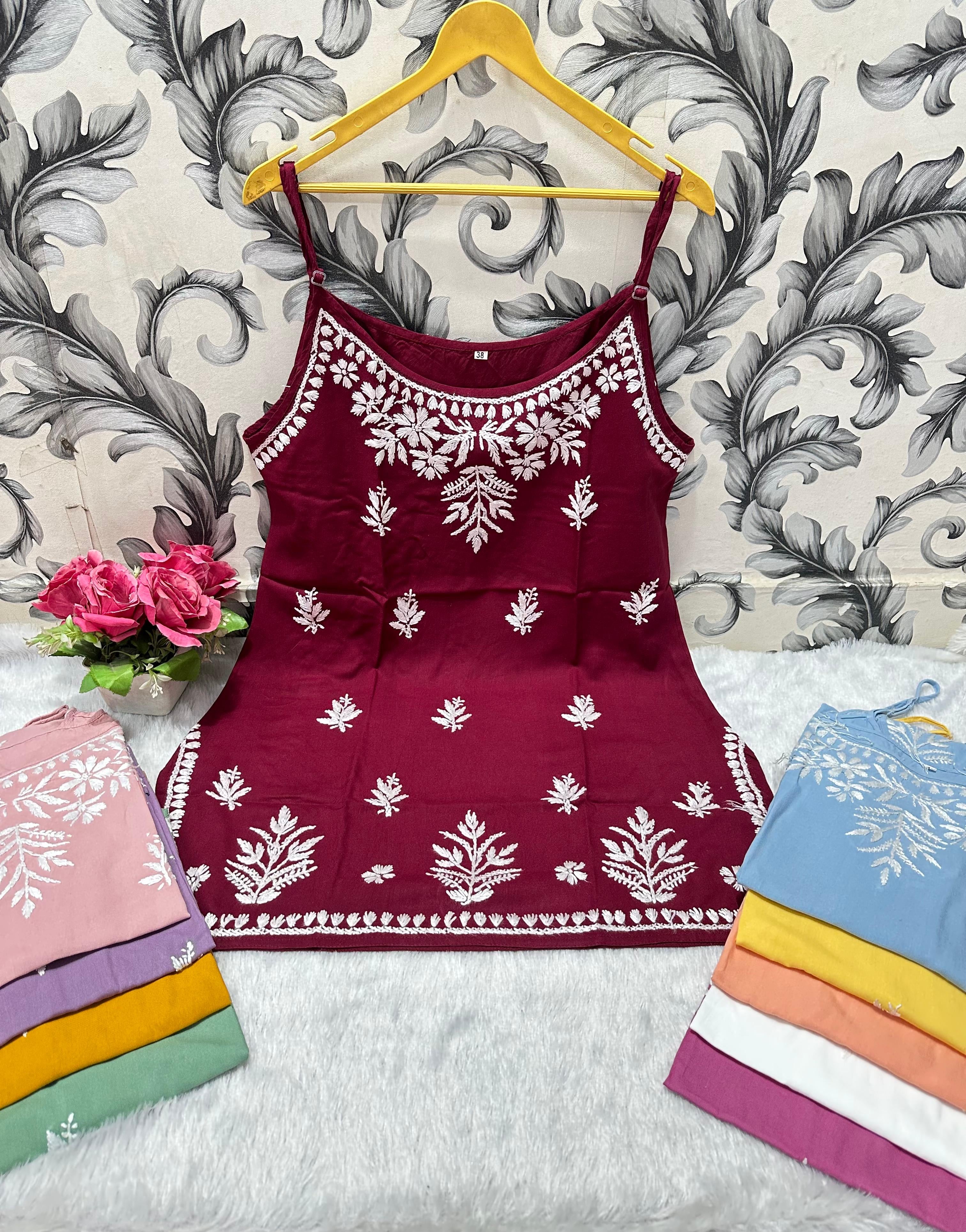 Noodle starp short Chikankari Kurti
