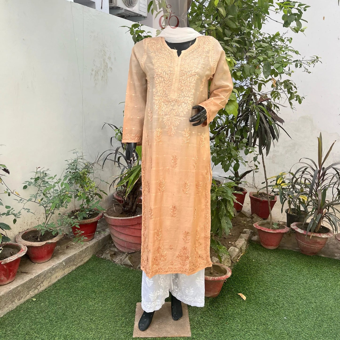 Chanderi Ombre Straight Kurta - Chikankari Official