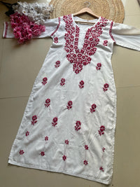 Color Thread White Chikankari Kurta