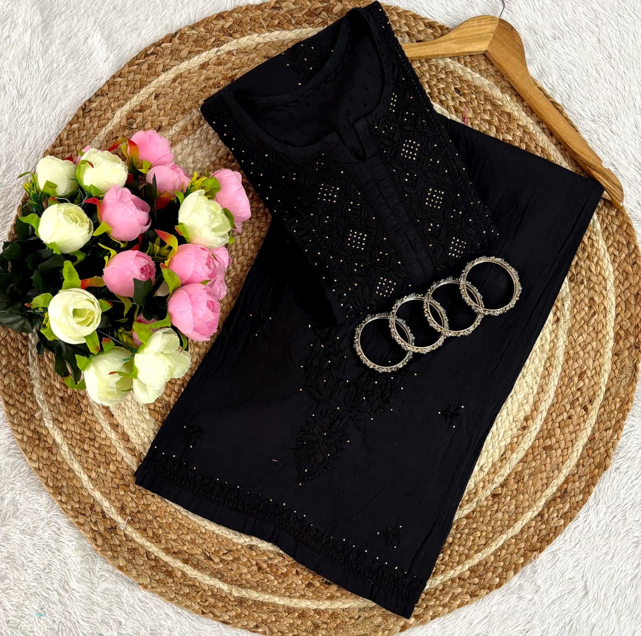 3D anchor Square Gala Muqaish thread Hand work 2pc Set