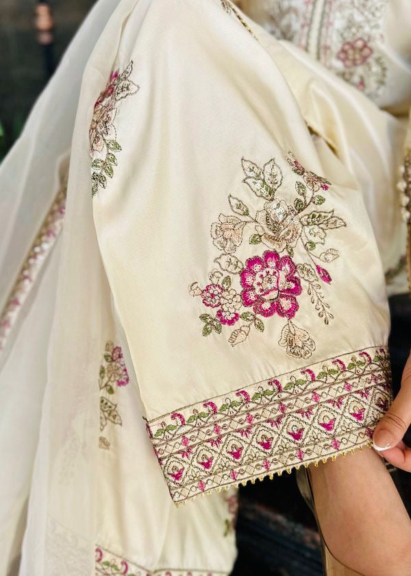 Pakistani 3pc White Bird Suit Set - Chikankari official