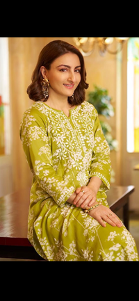 Zainab Chikankari Mulmul Printed Straight Kurta -Green