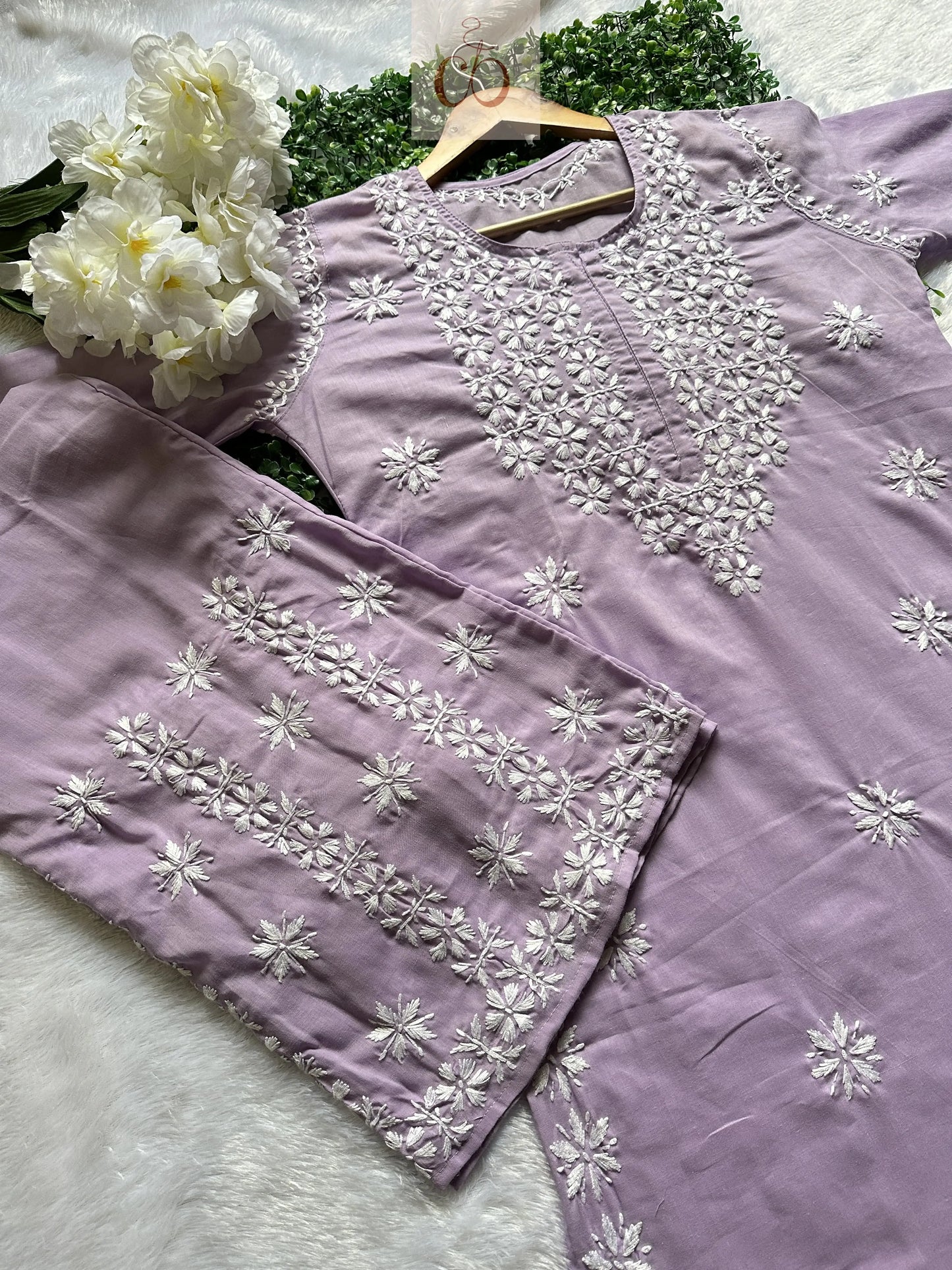 Heavy cotton  beautiful Set - Chikankari Official