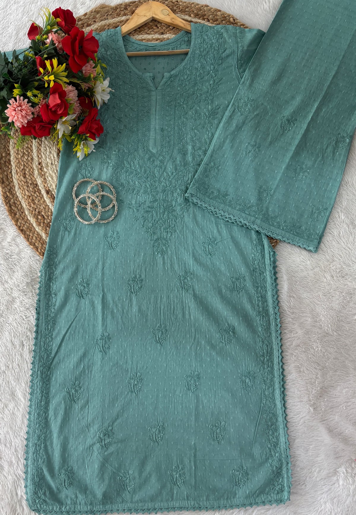 34 / sea green