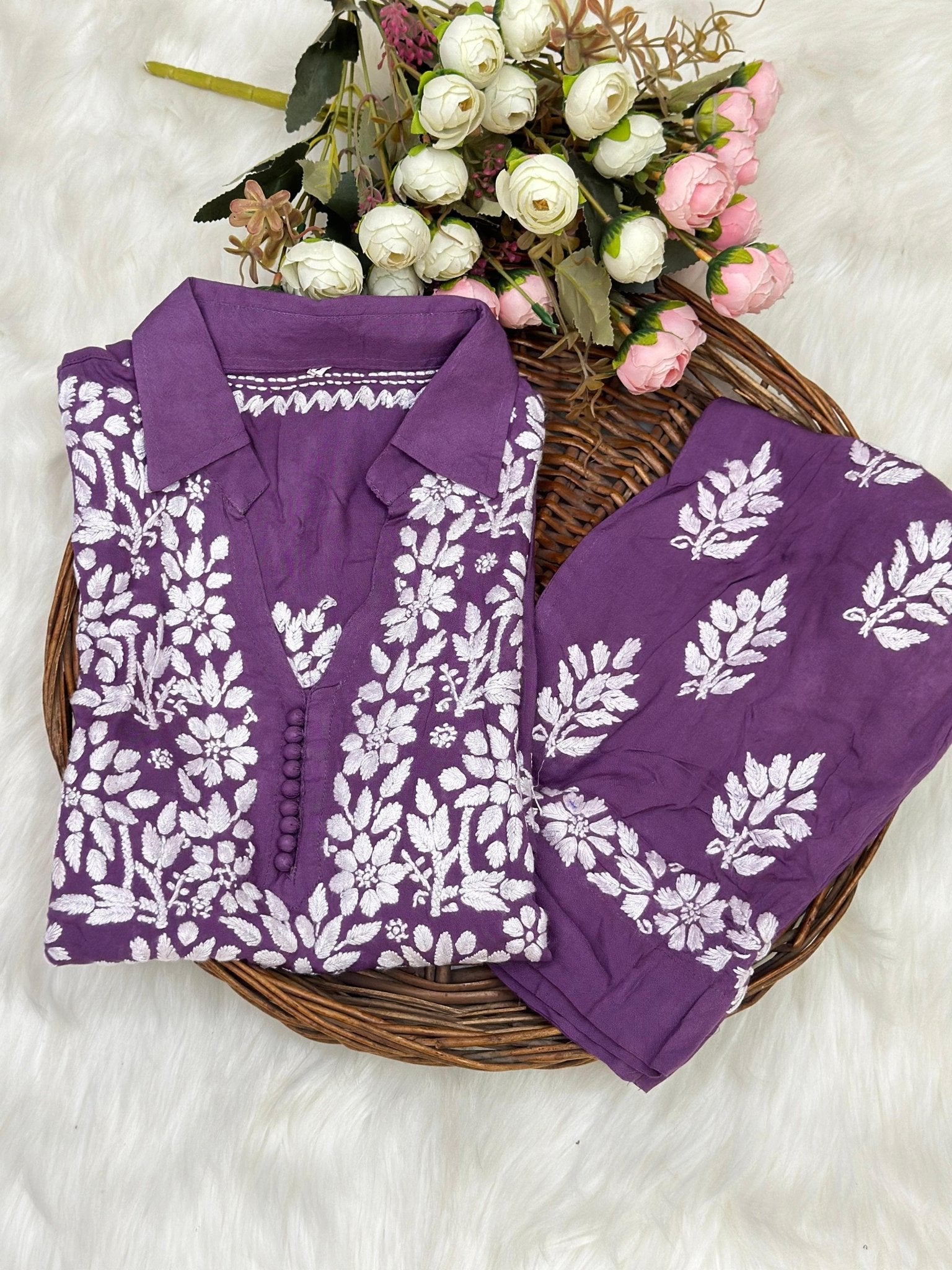 38 / purple