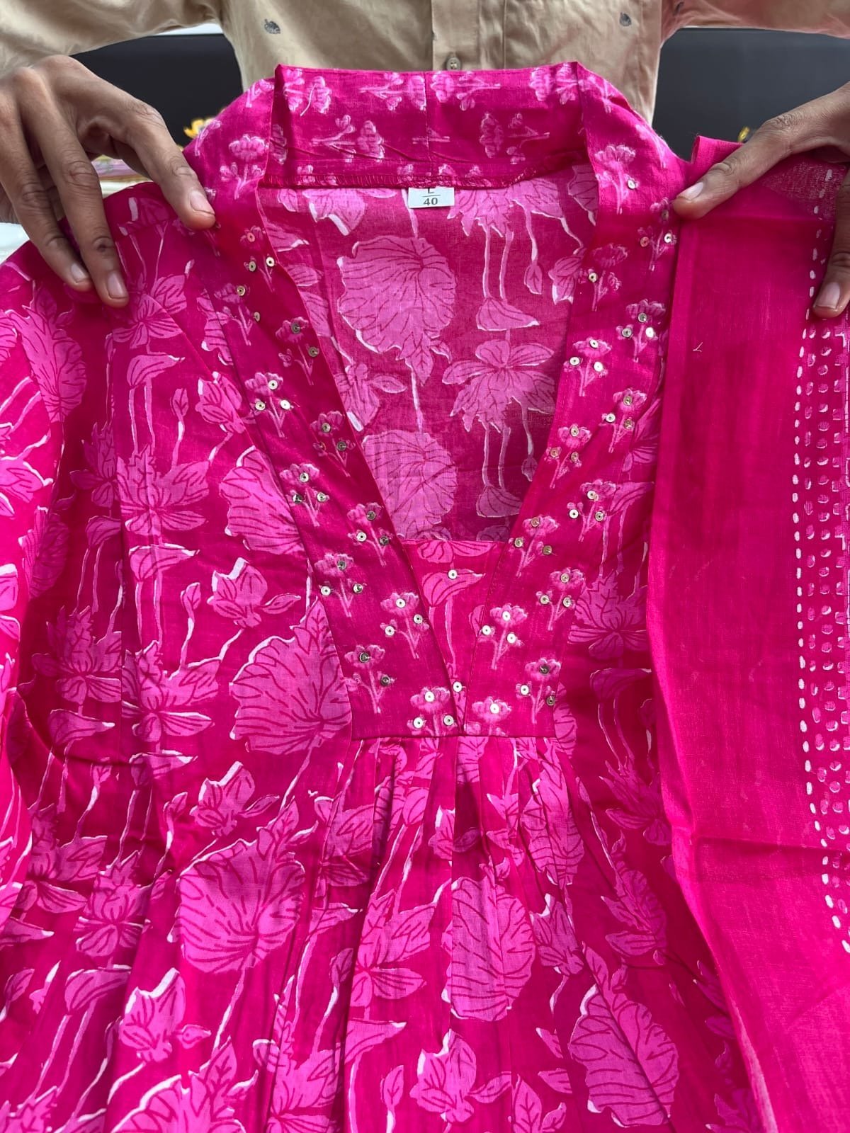 Anarkali Suit Set Pure Cotton Handmade - Chikankari official