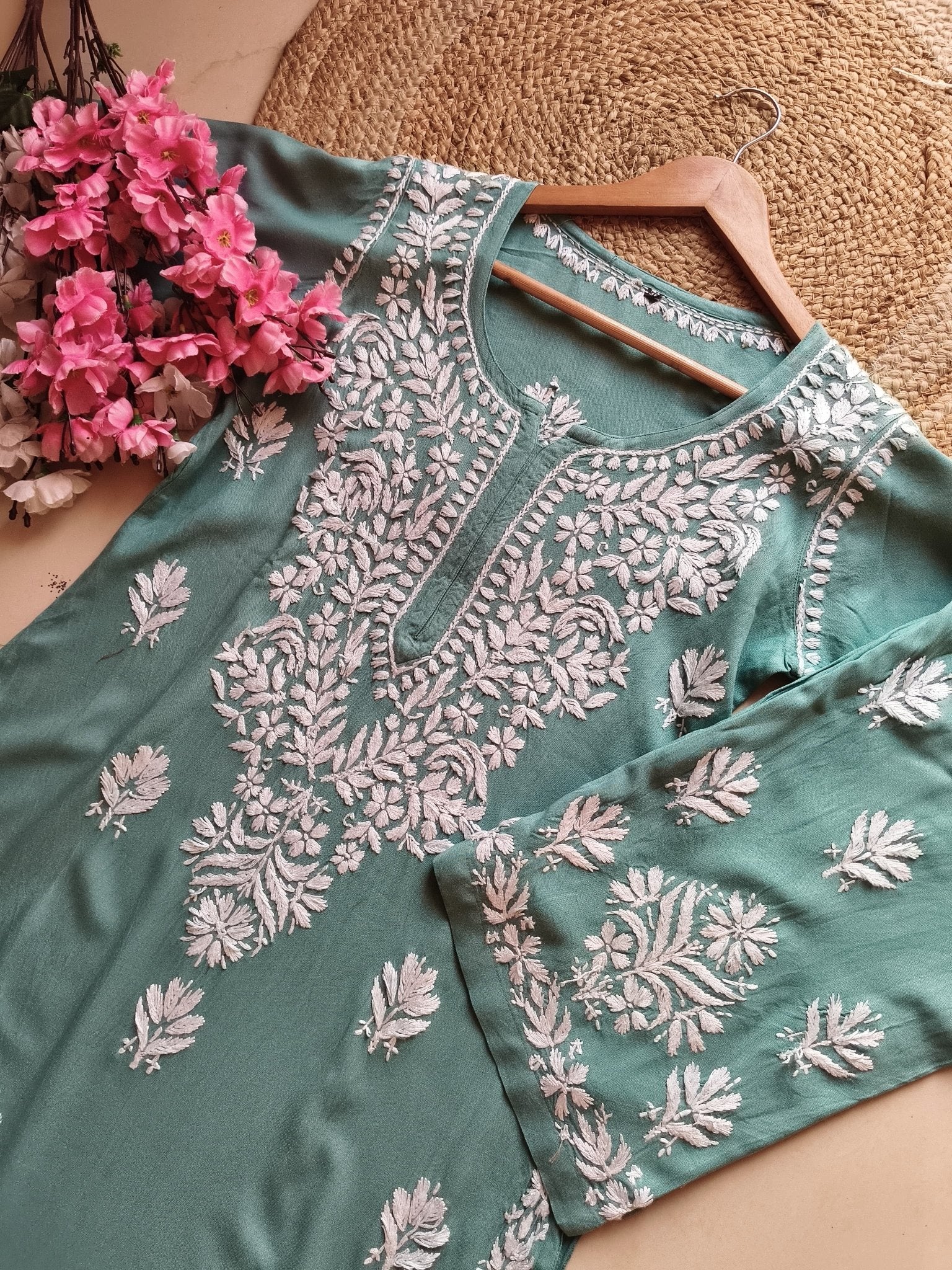 Anaya Rangin Rayon Premium Kurta plazo - Chikankari official