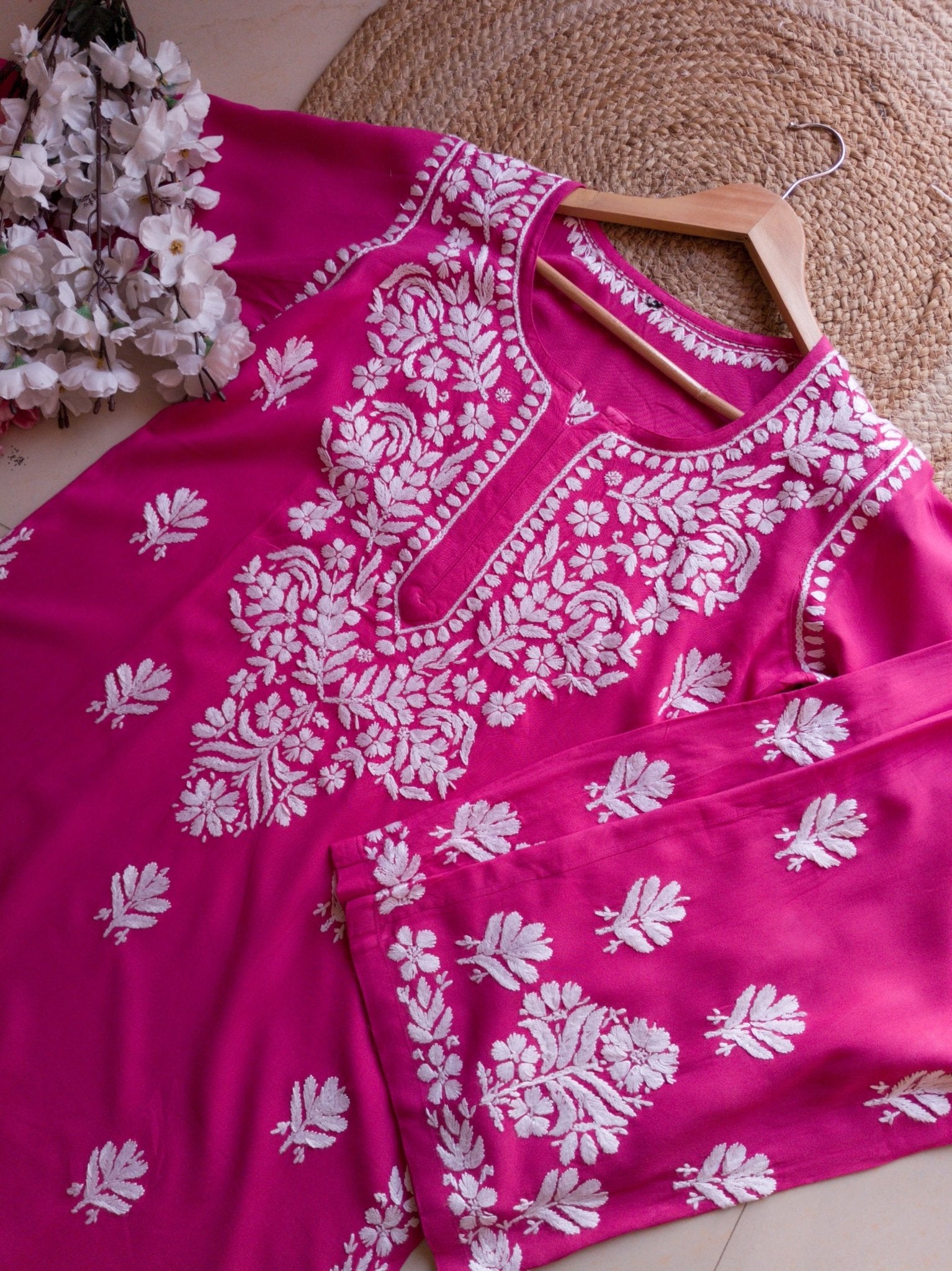 Anaya Rangin Rayon Premium Kurta plazo - Chikankari official