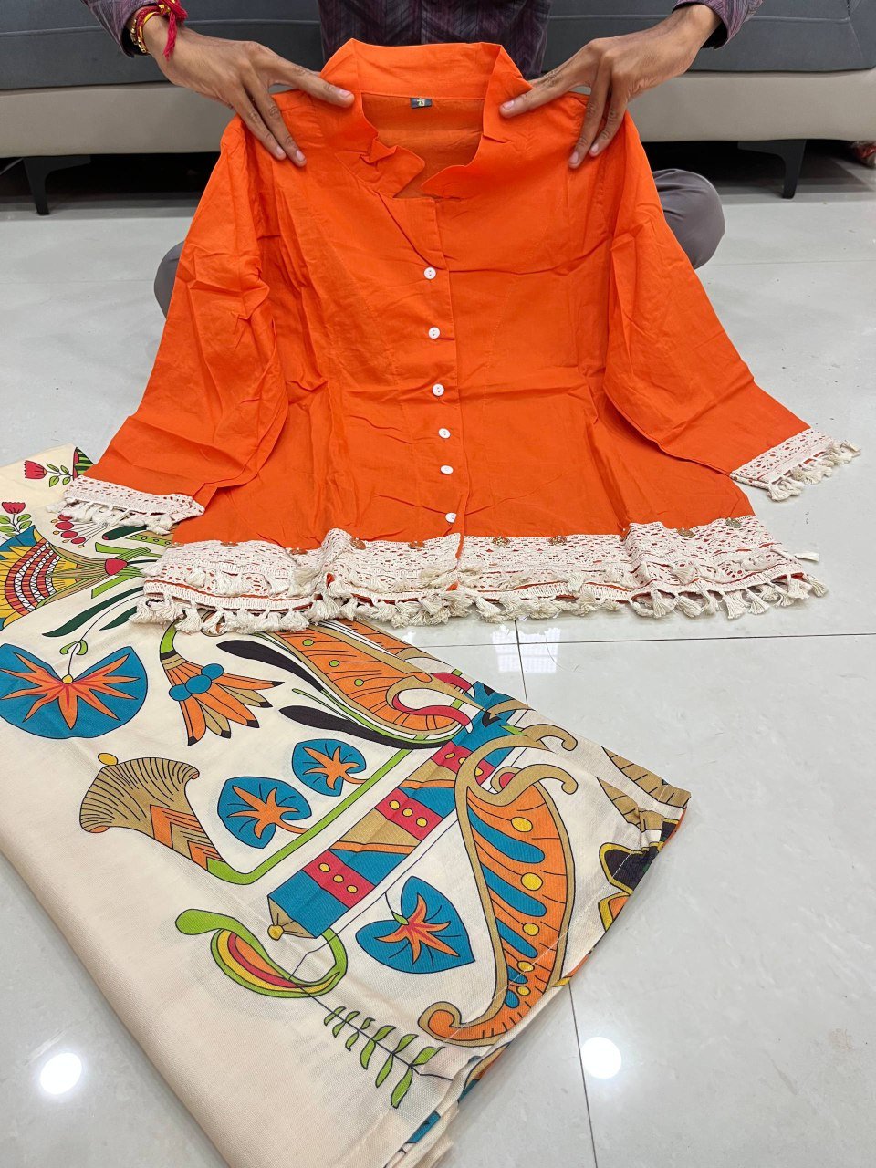 ARIVELLS RUTABA - Chikankari official