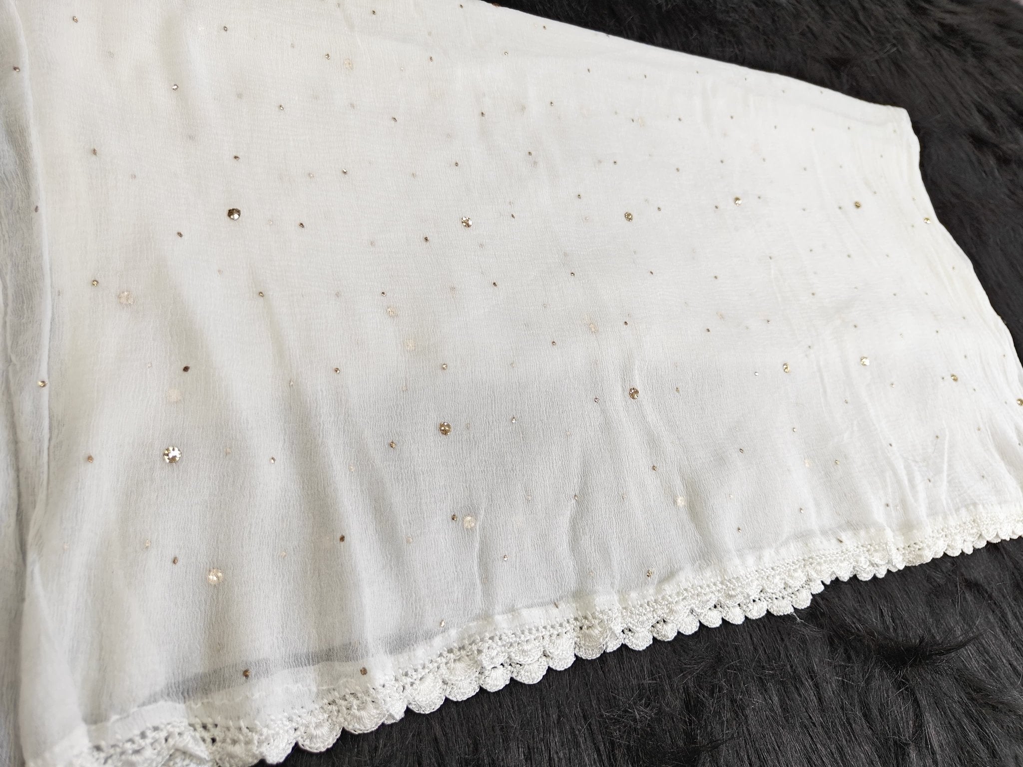 Batson fardi plus teeki handwork kureshiya dupatta 2.25 metr - Chikankari official