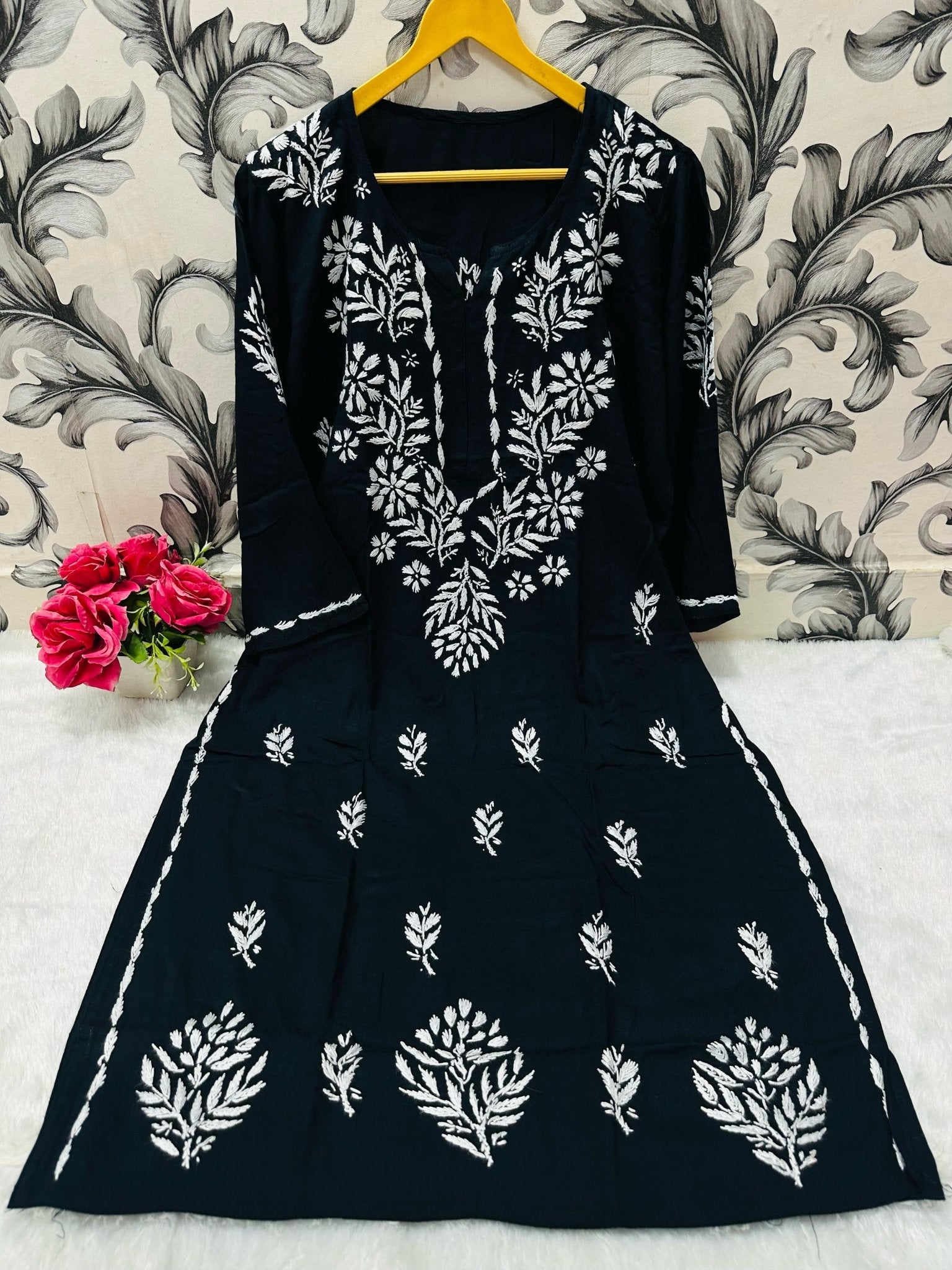 Beautiful Rayon Soft Kurta - Chikankari official