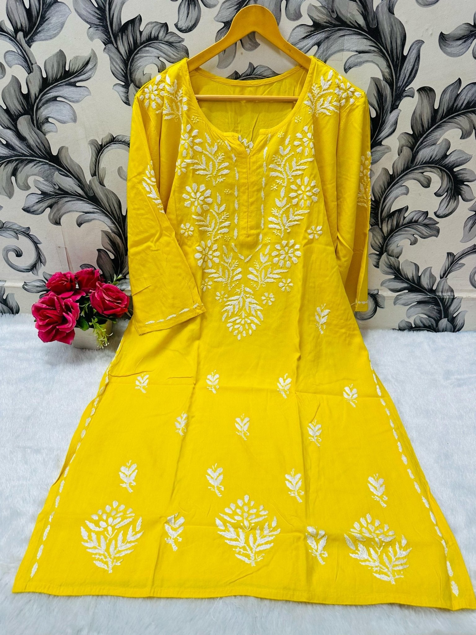 Beautiful Rayon Soft Kurta - Chikankari official