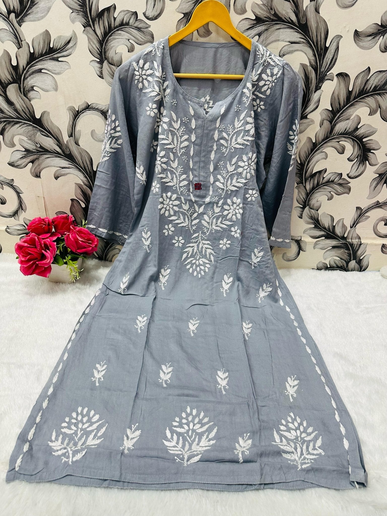 Beautiful Rayon Soft Kurta - Chikankari official