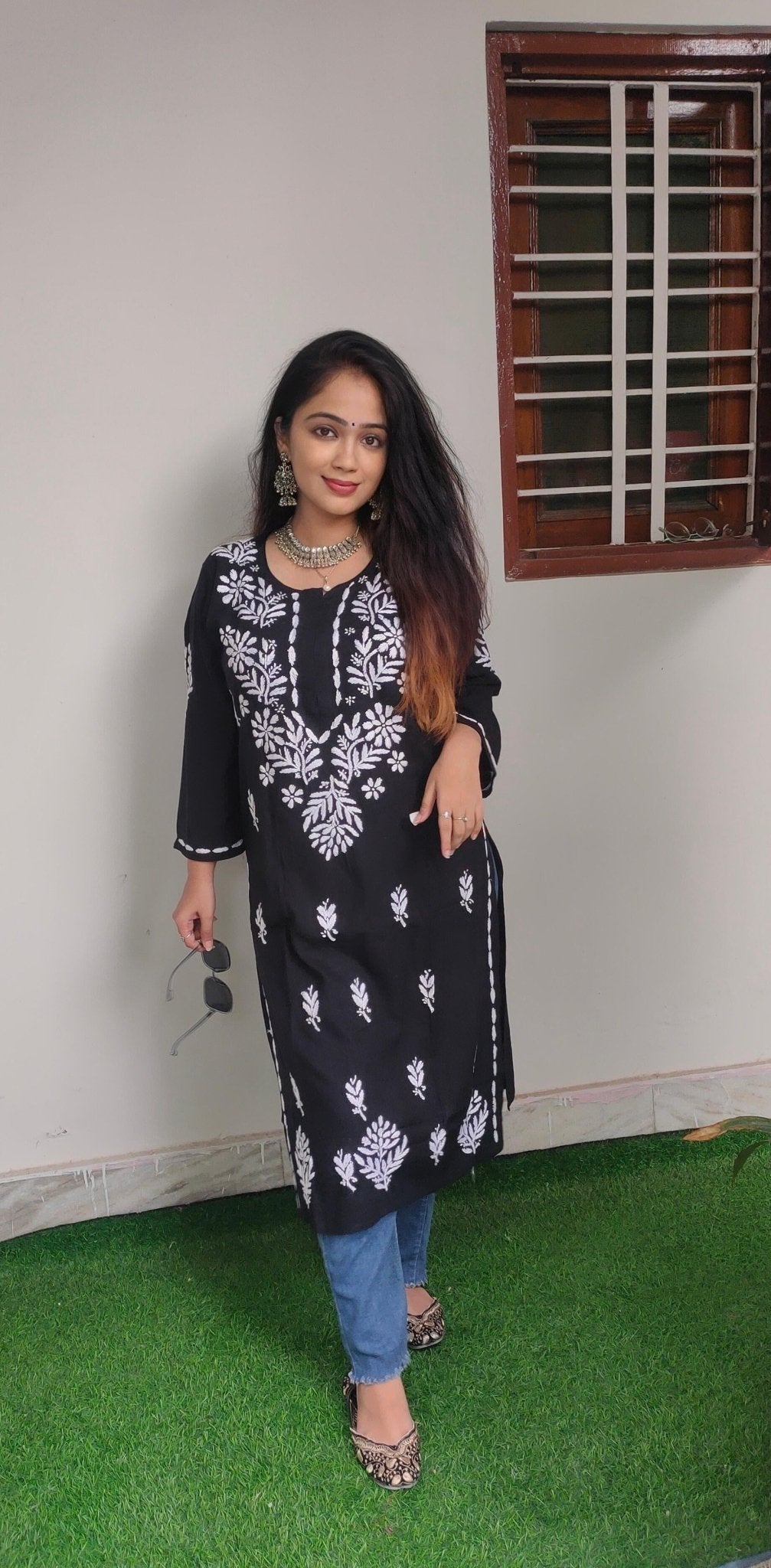 Beautiful Rayon Soft Kurta - Chikankari official