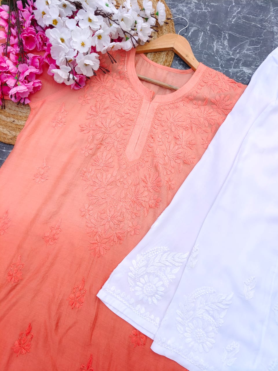 Beautiful Tone to Tone chikankari kurti - chikankariofficial