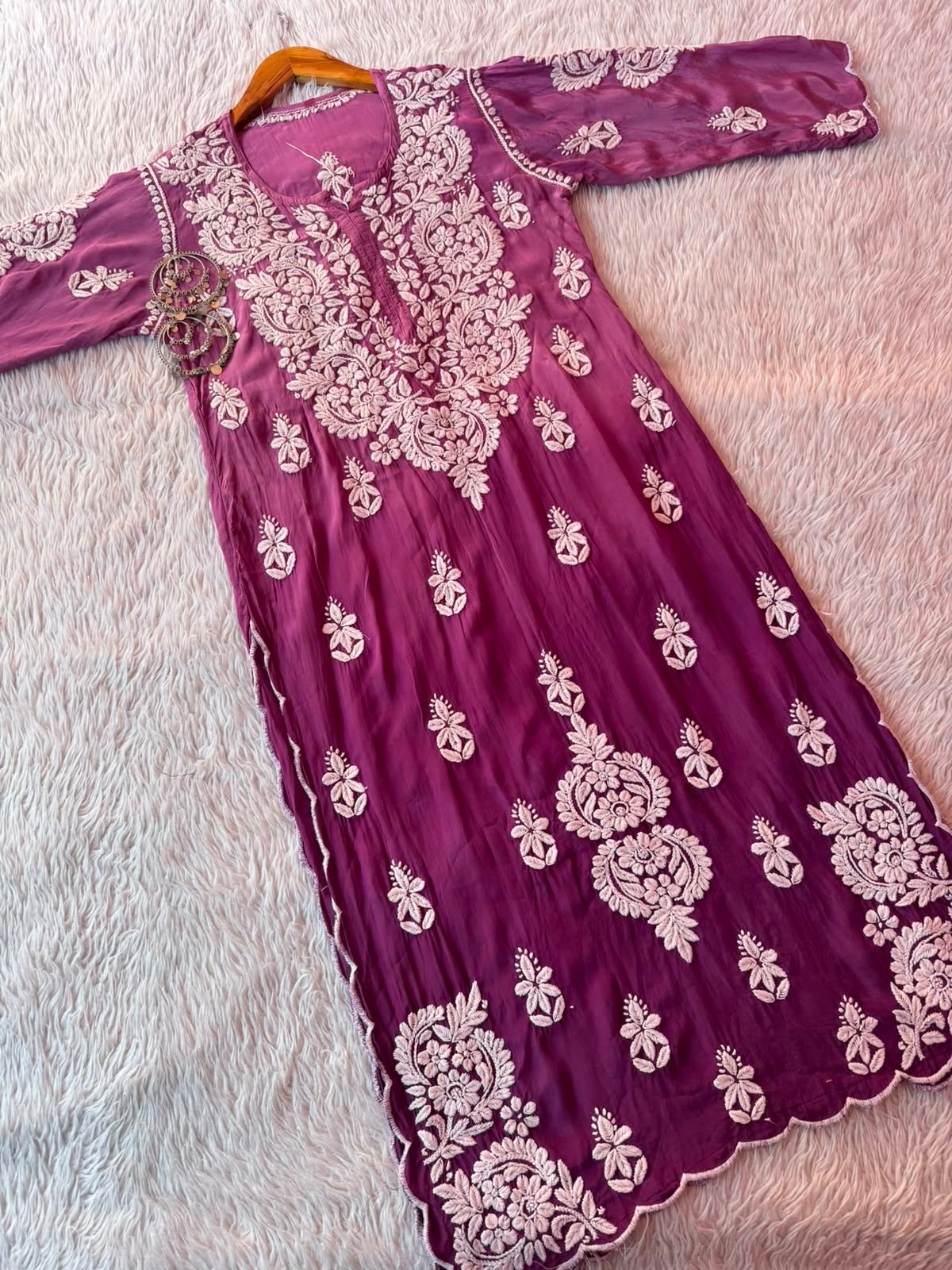 Bell Daman qureshiya Dupatta 3d Crepe Set - Chikankari official