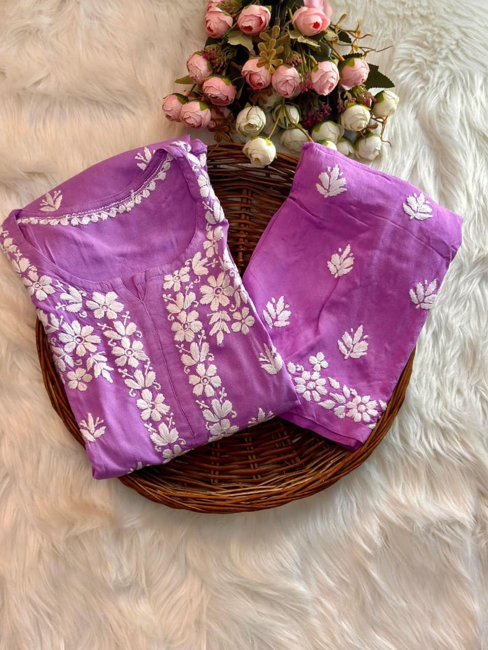 Big Embroidery duo Plazzo Kurta set - Chikankari official