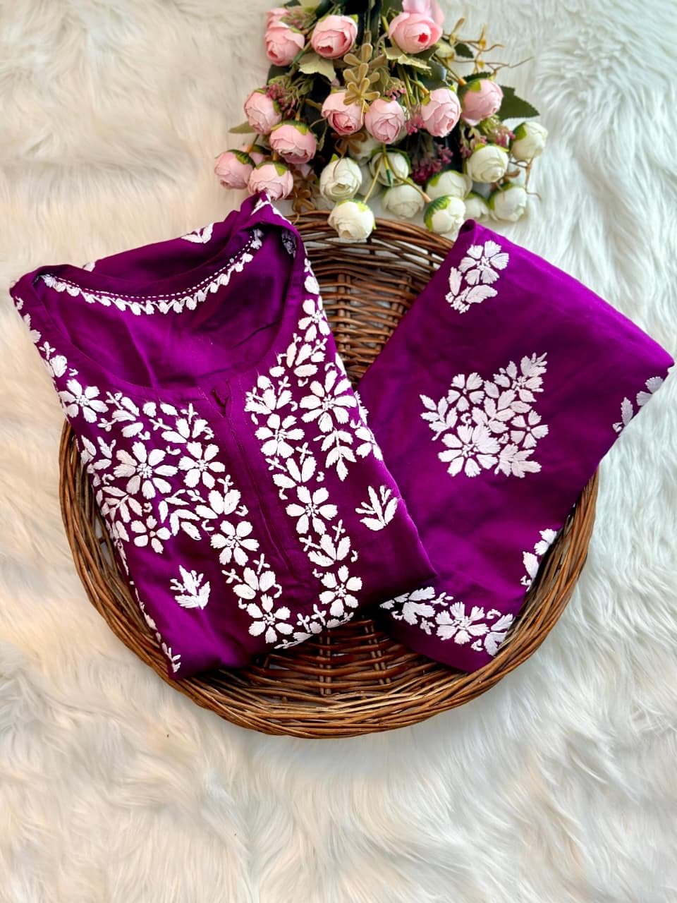 Big Embroidery duo Plazzo Kurta set - Chikankari official