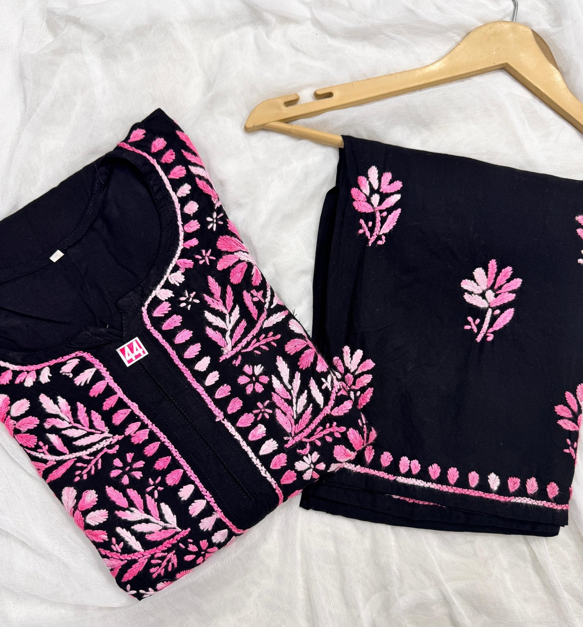Black base heavy work Flower Modal set - Chikankari official