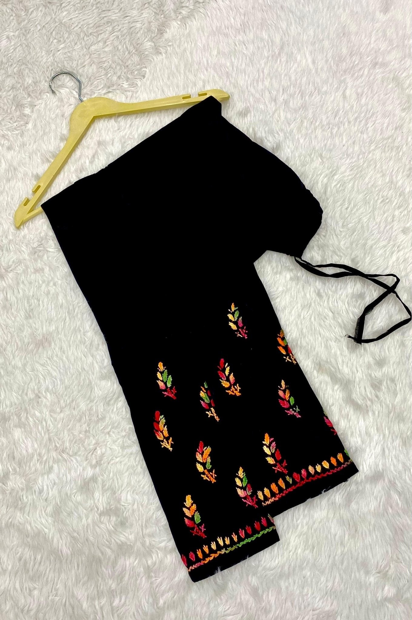 Black Multi Thread Free size Versatile Pant - Chikankari official