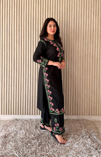 Black Multi thread Rose Kurta & Plazzo - Chikankari official